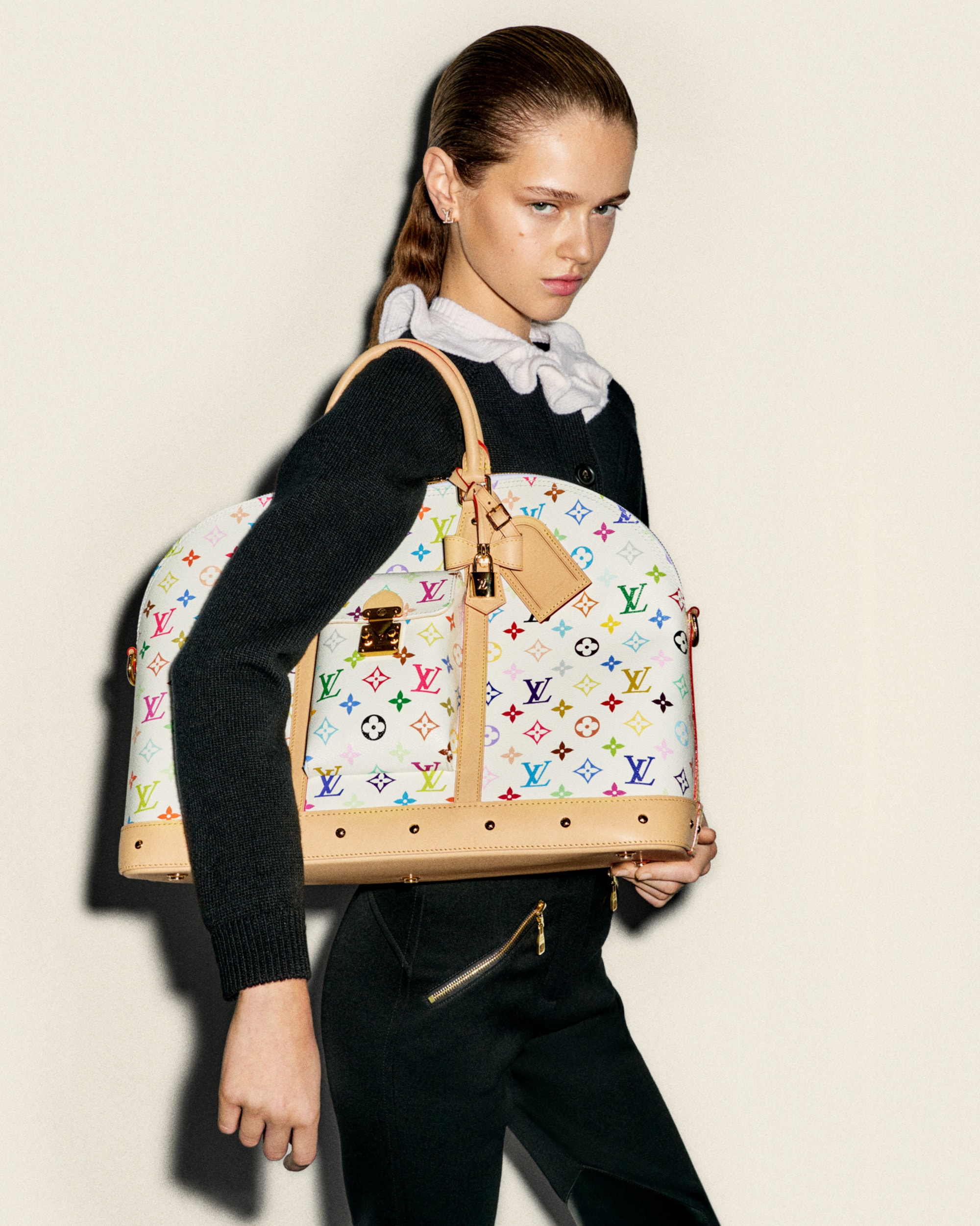 ず*こ様 アルマpm エピ LOUIS VUITTON ルイヴィトン エピ アルマPM