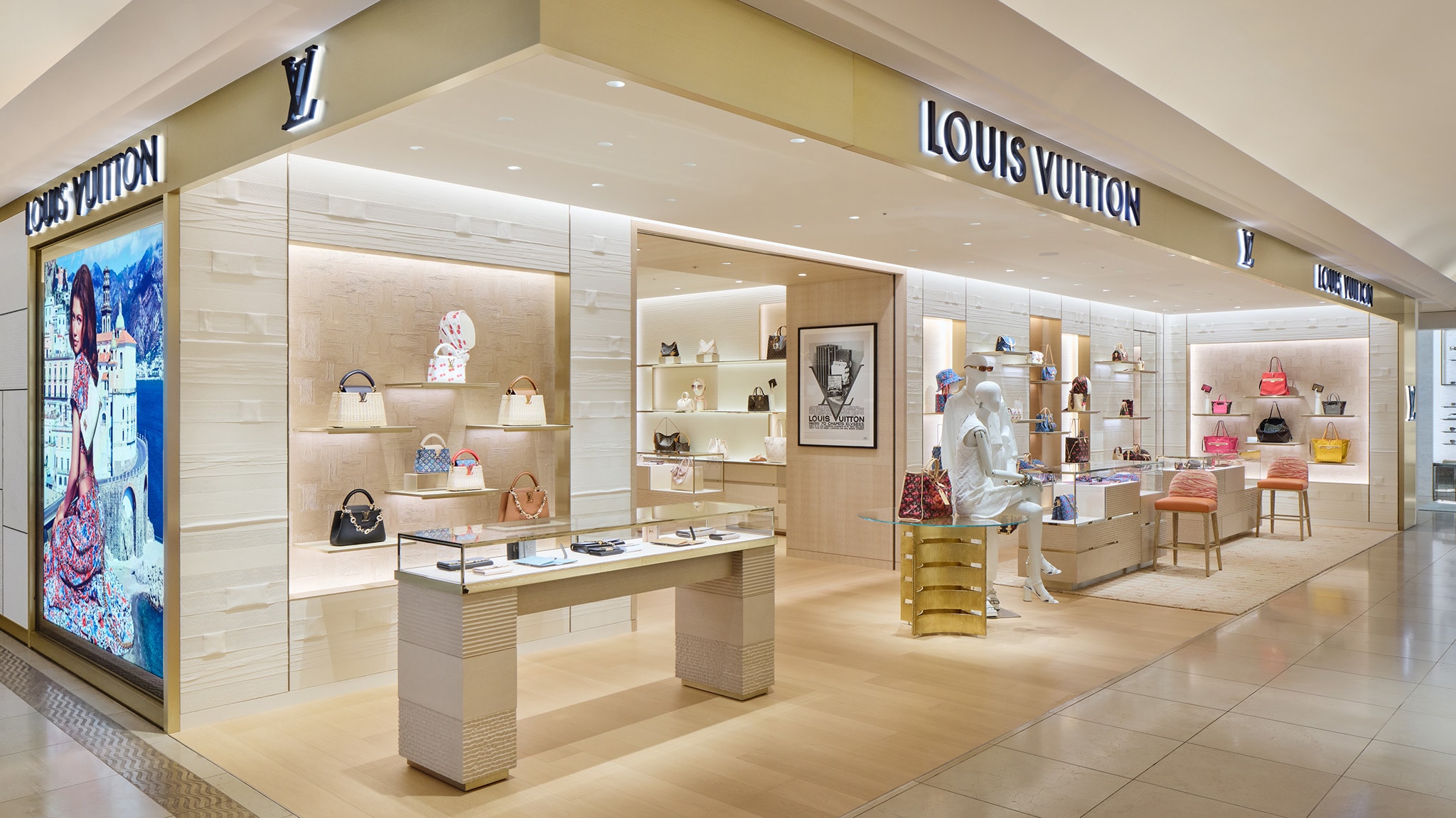 ルイ・ヴィトン 阪急梅田店 2F 日本｜ルイ・ヴィトン 公式サイト