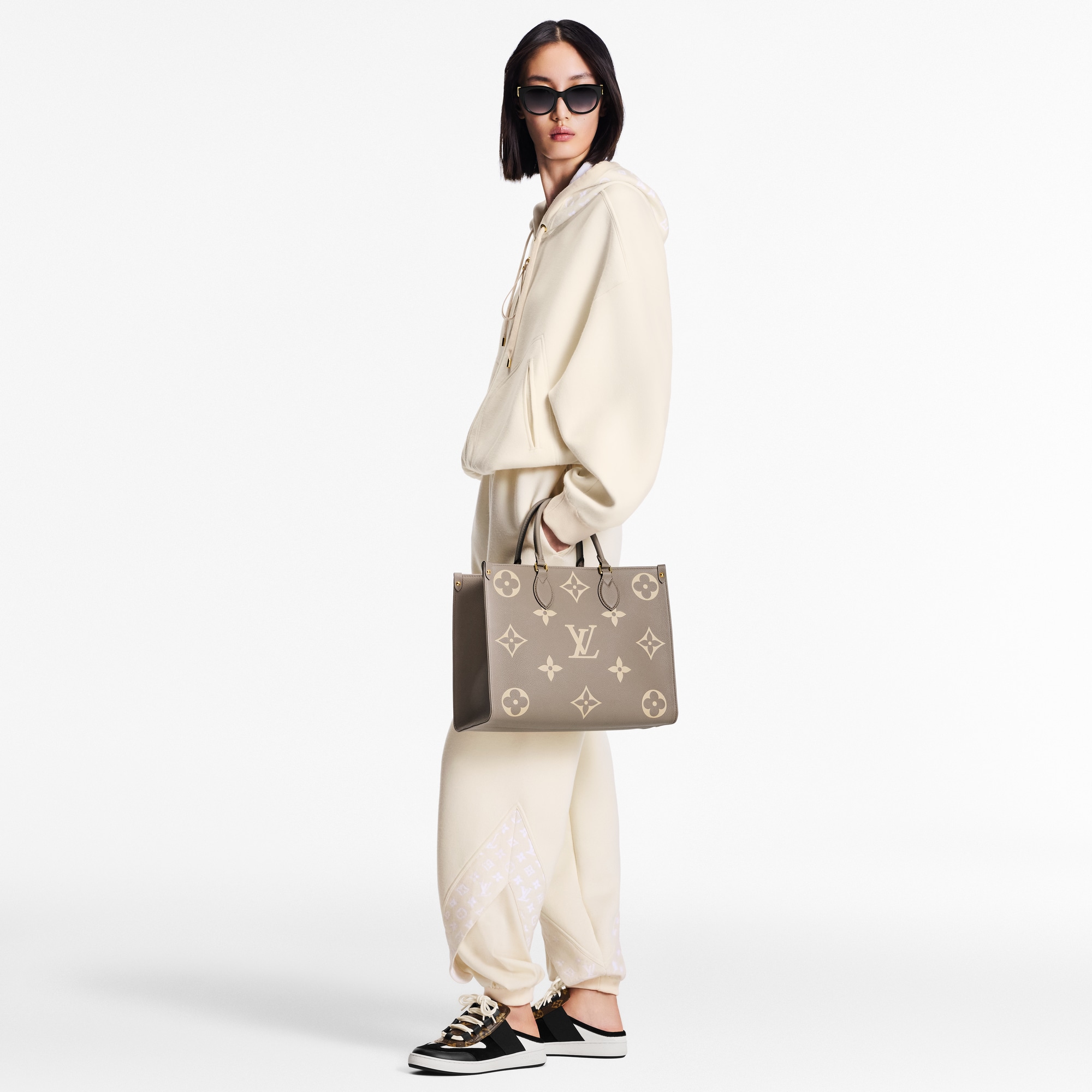 louis vuitton onthego mm