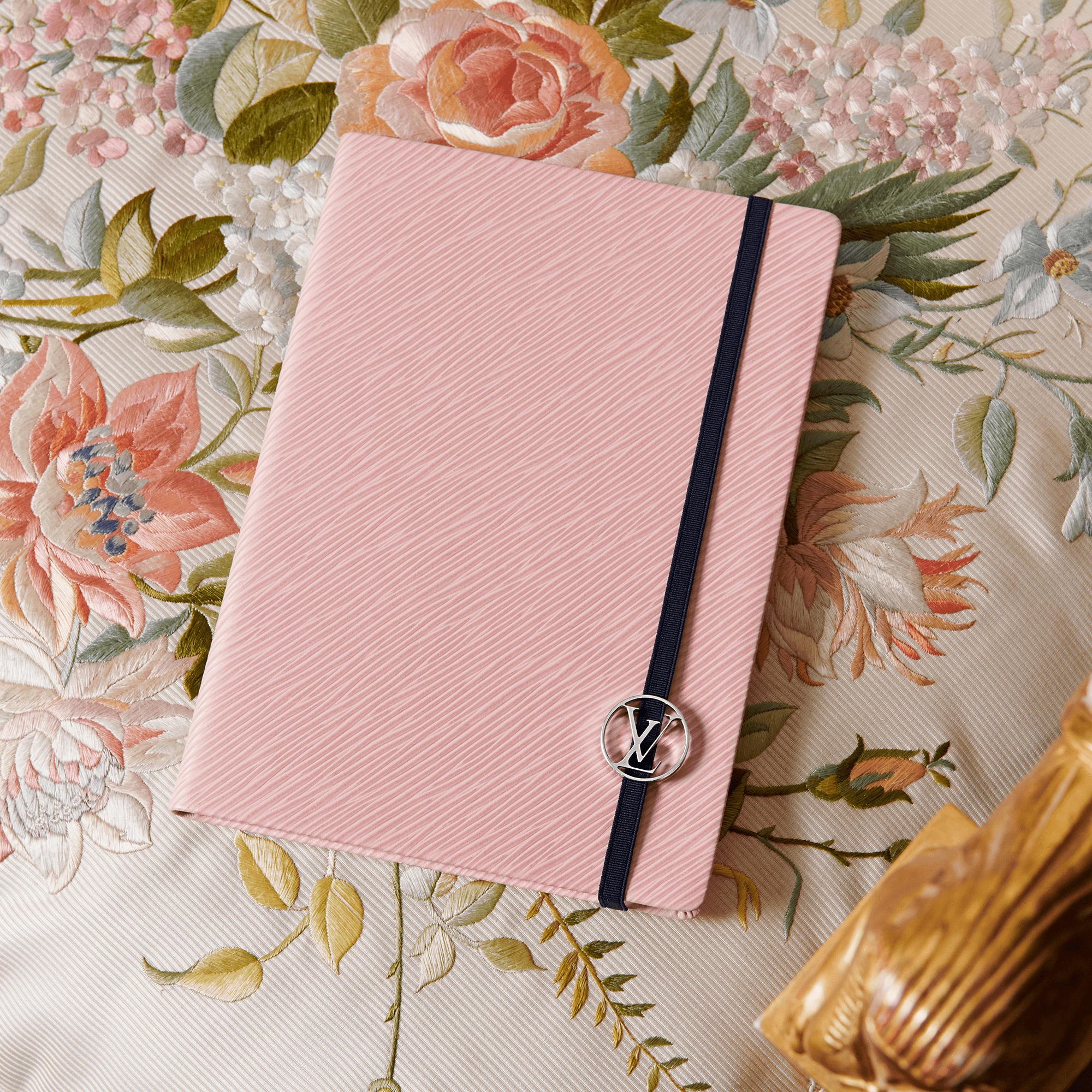 VUITTON ルイ・ヴィトン ノート「カイエ・ギュスターヴMM」ピンク 