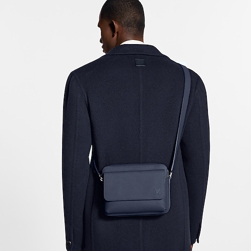 ボーディング・メッセンジャー LV Aerogram バッグ・財布・小物 メンズ・バッグ (製品ズーム)