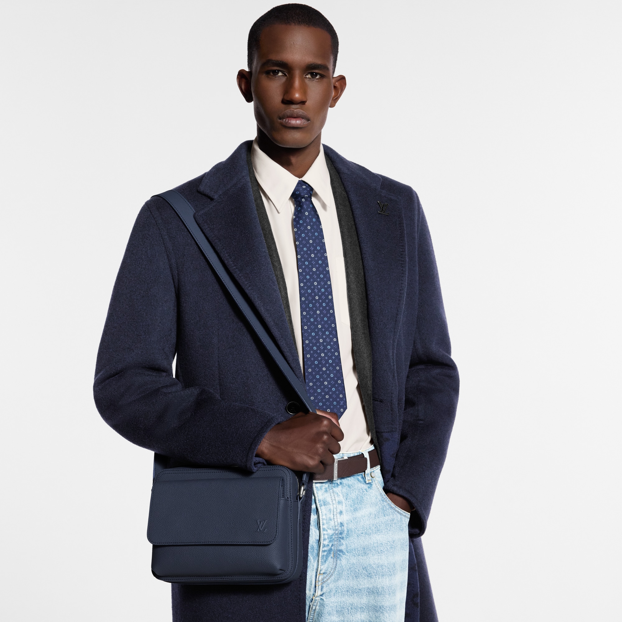 ボーディング･メッセンジャー LV Aerogram バッグ･財布･小物 メンズ･バッグ (製品ズーム)
