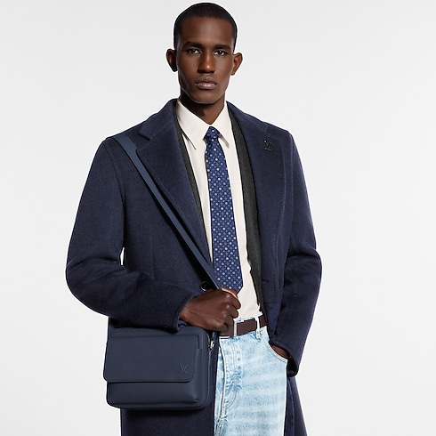 ボーディング・メッセンジャー LV Aerogram バッグ・財布・小物 メンズ・バッグ (製品ズーム)