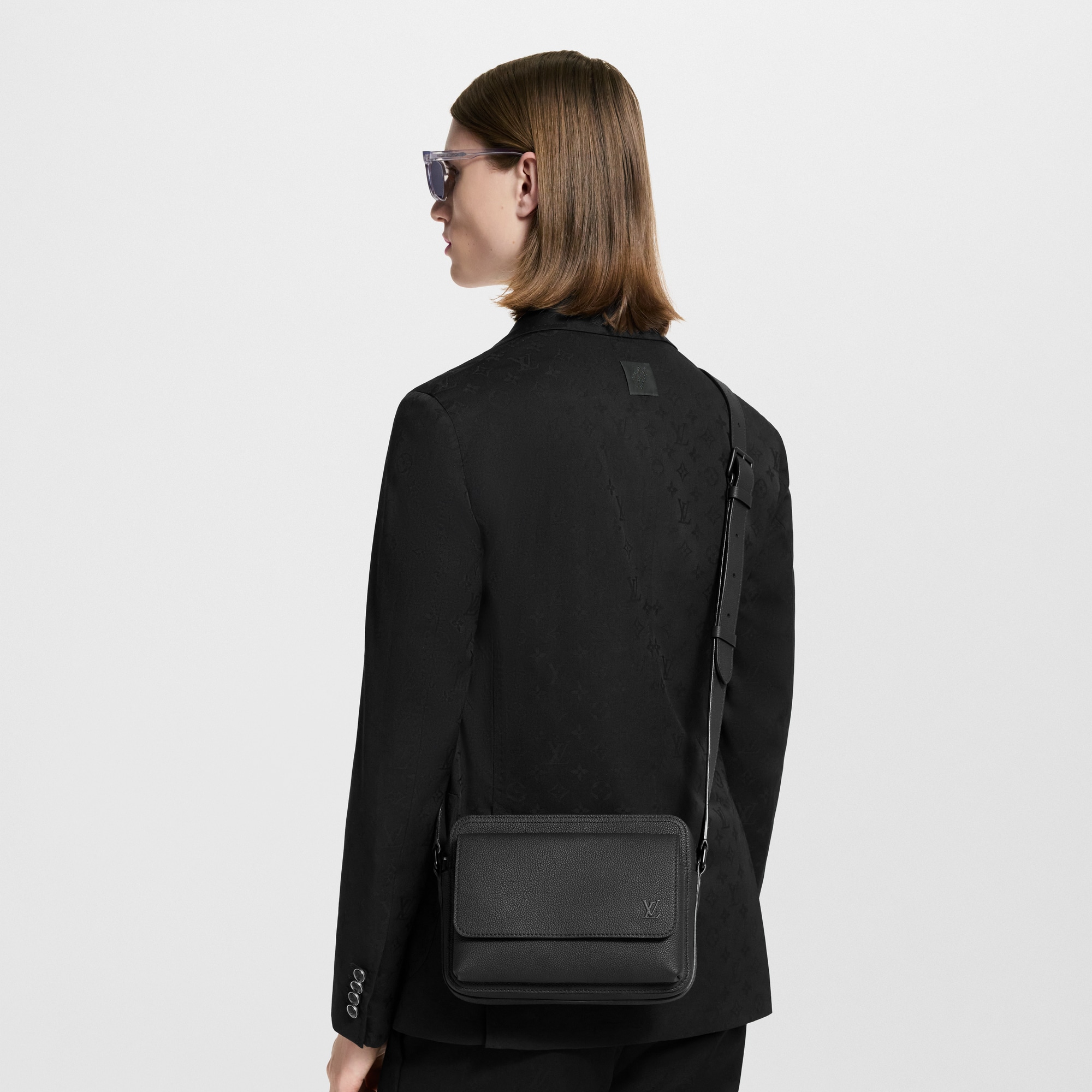 ボーディング･メッセンジャー LV Aerogram バッグ･財布･小物 メンズ･バッグ (製品ズーム)