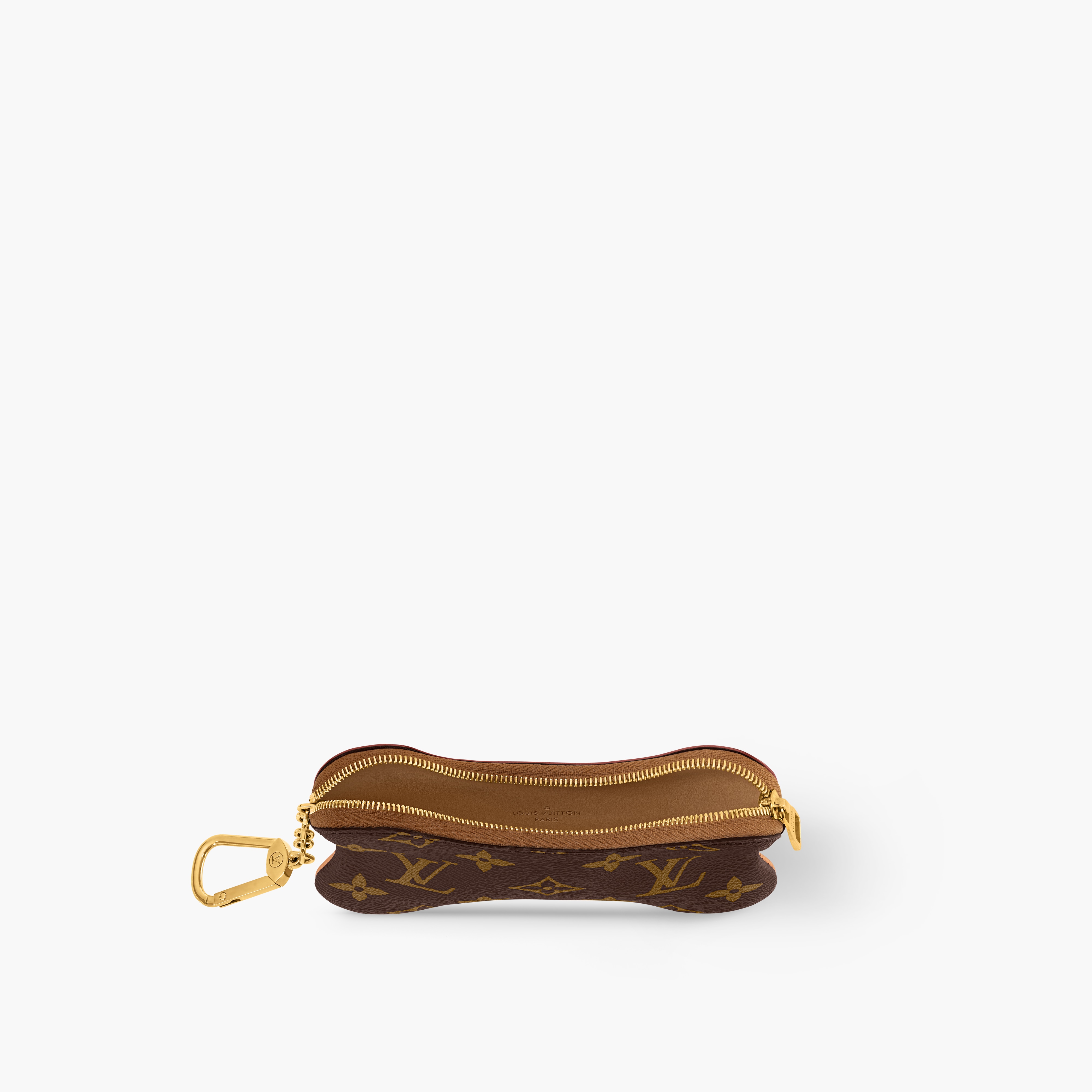 louis-vuitton-bone-key-pouch-- 