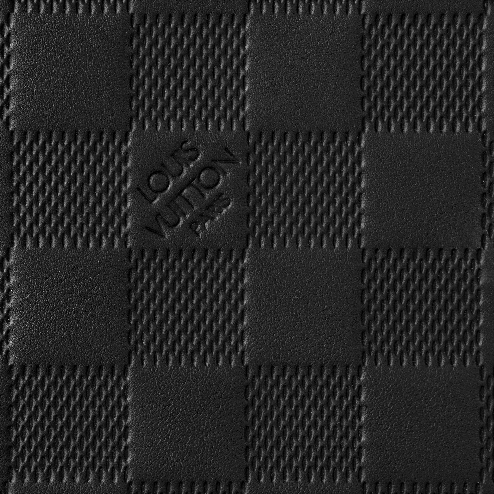 louis-vuitton-brazza-wallet--  