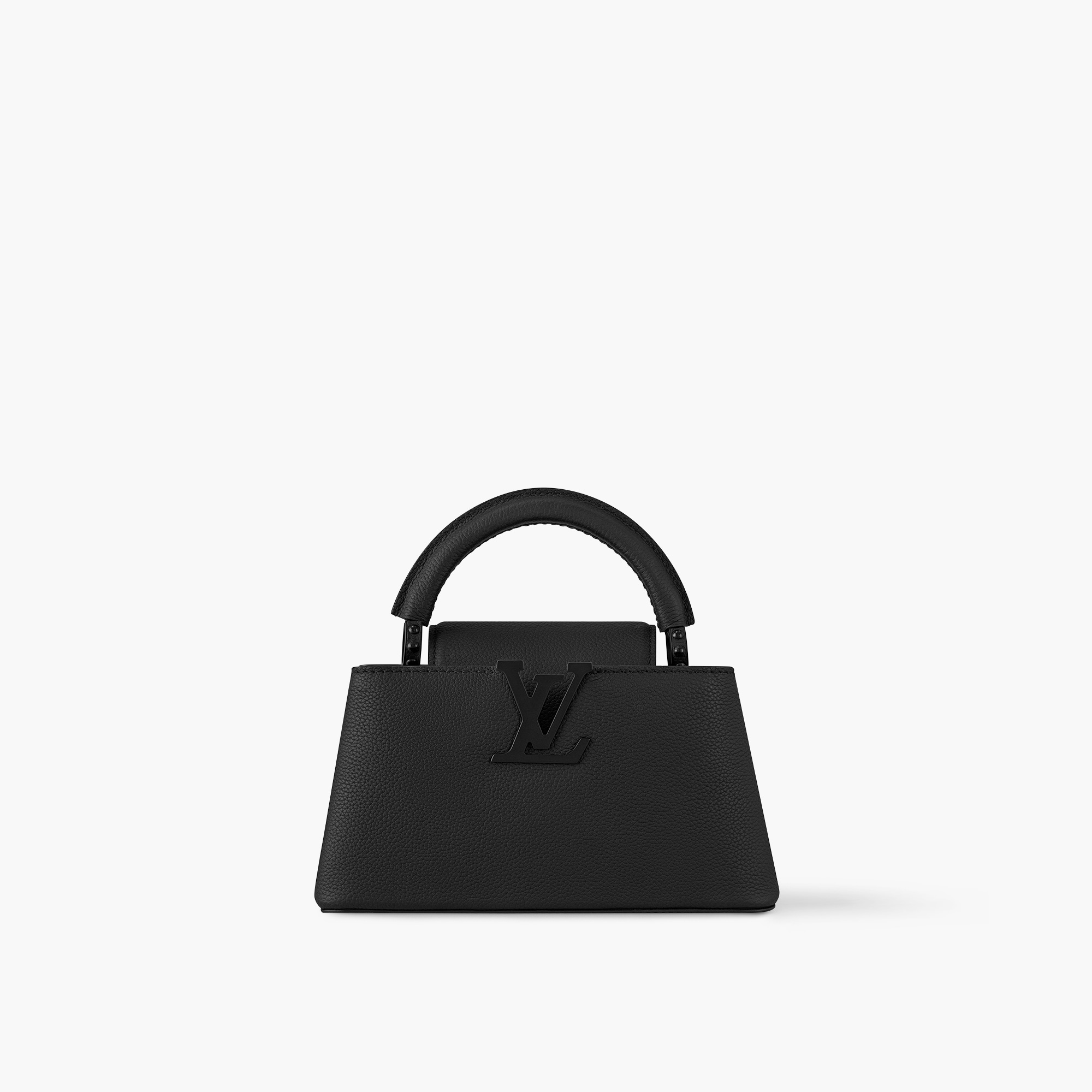 louis-vuitton-capucines-east-  