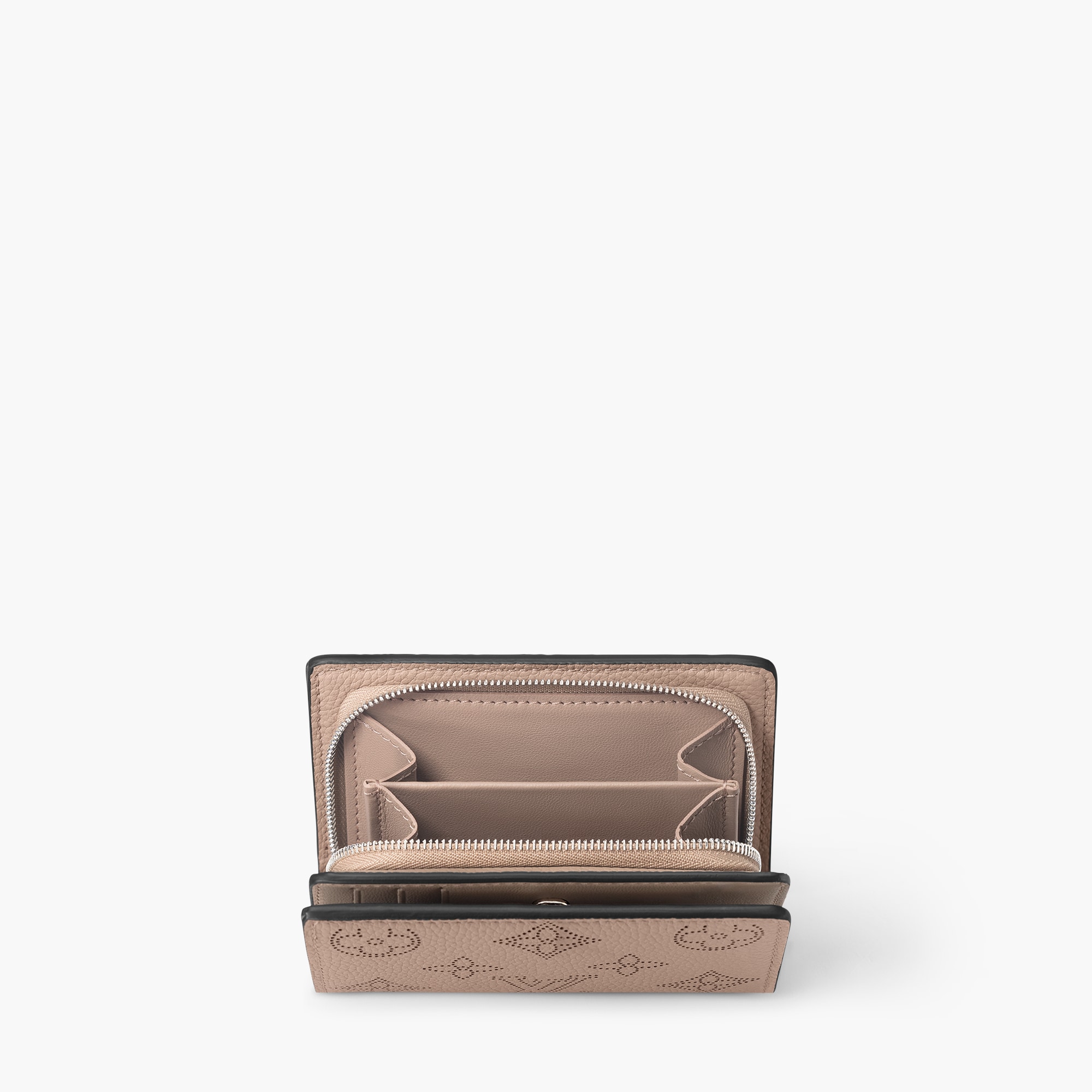 louis-vuitton-clea-wallet-- 