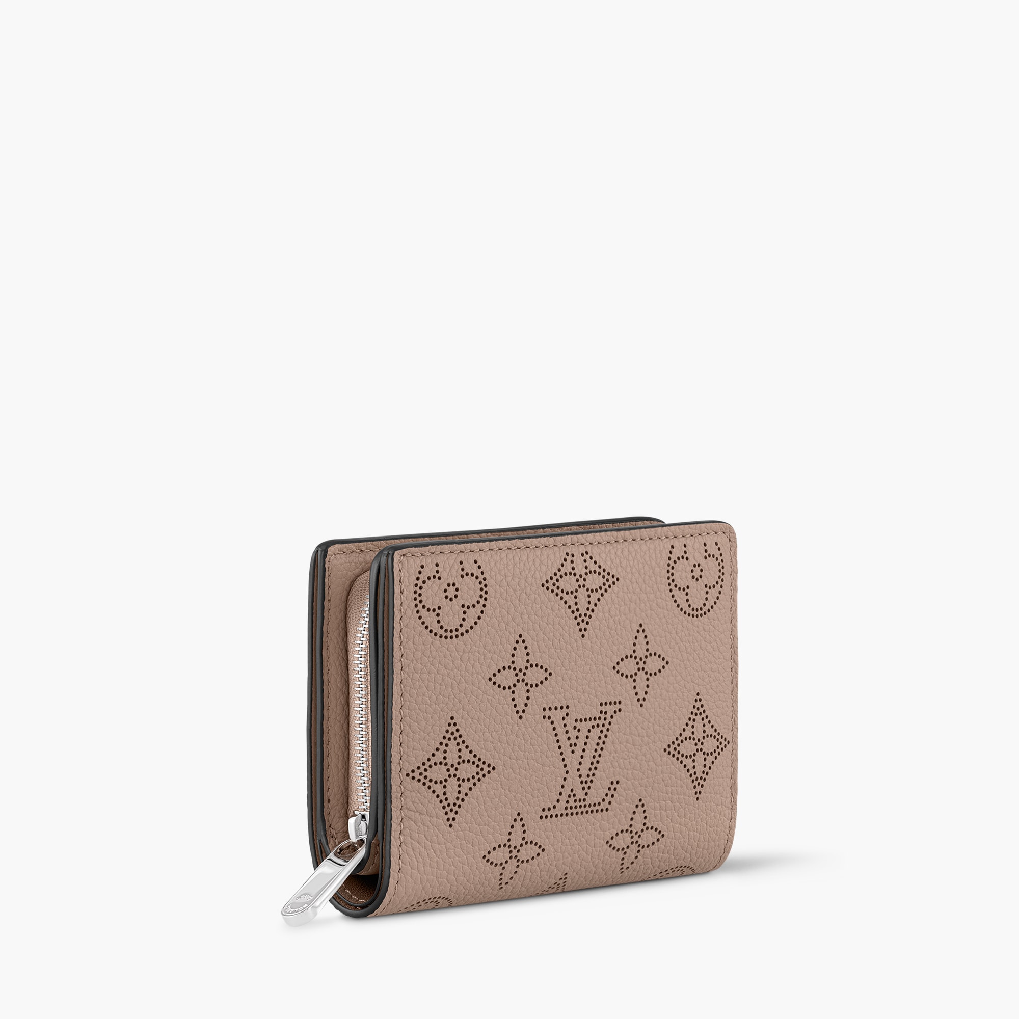 louis-vuitton-clea-wallet--  