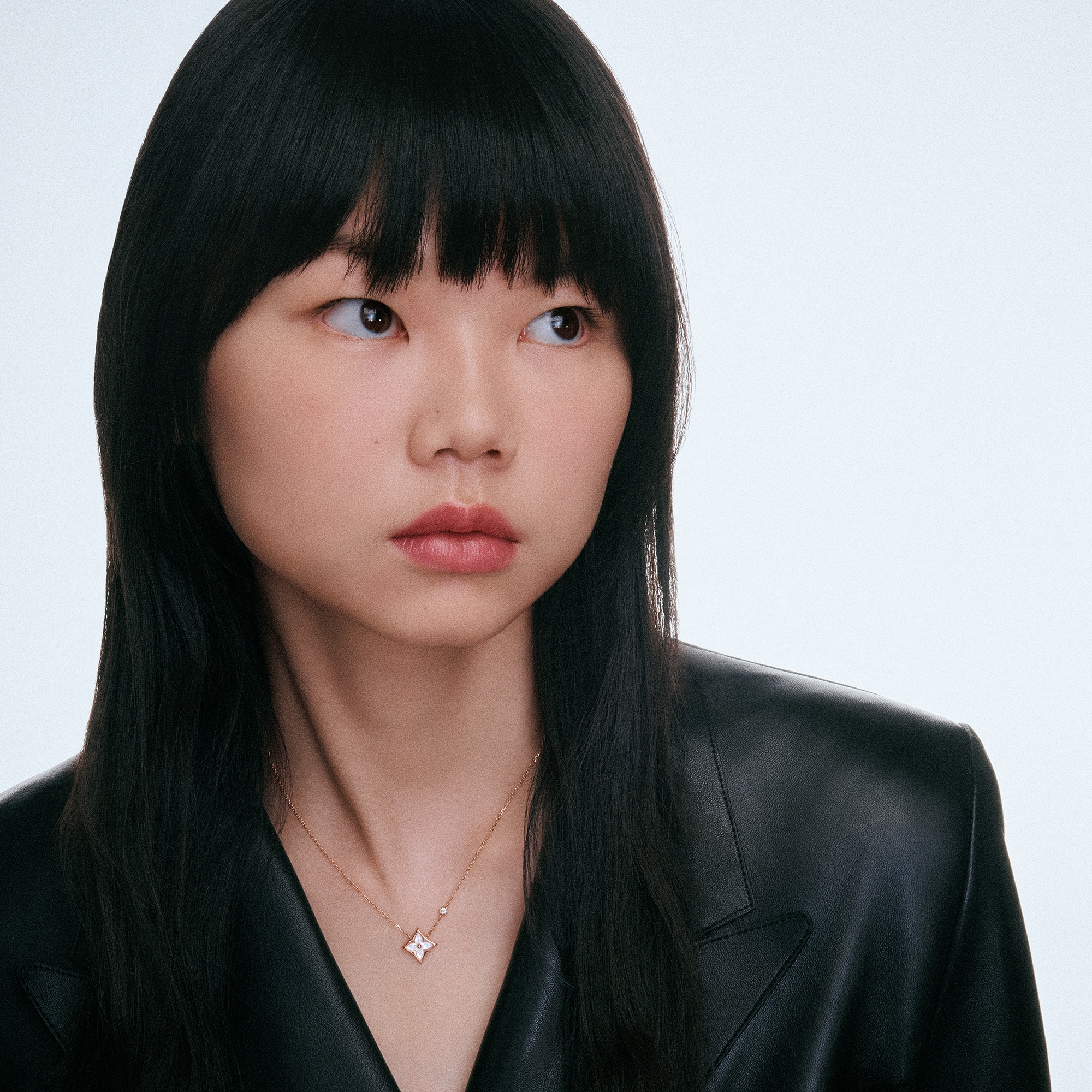 ペンダント カラー ブロッサム BB(ピンクゴールド×ホワイト マザー・オブ・パール×ダイヤモンド)  ジュエリー ジュエリー カテゴリー (製品ズーム)