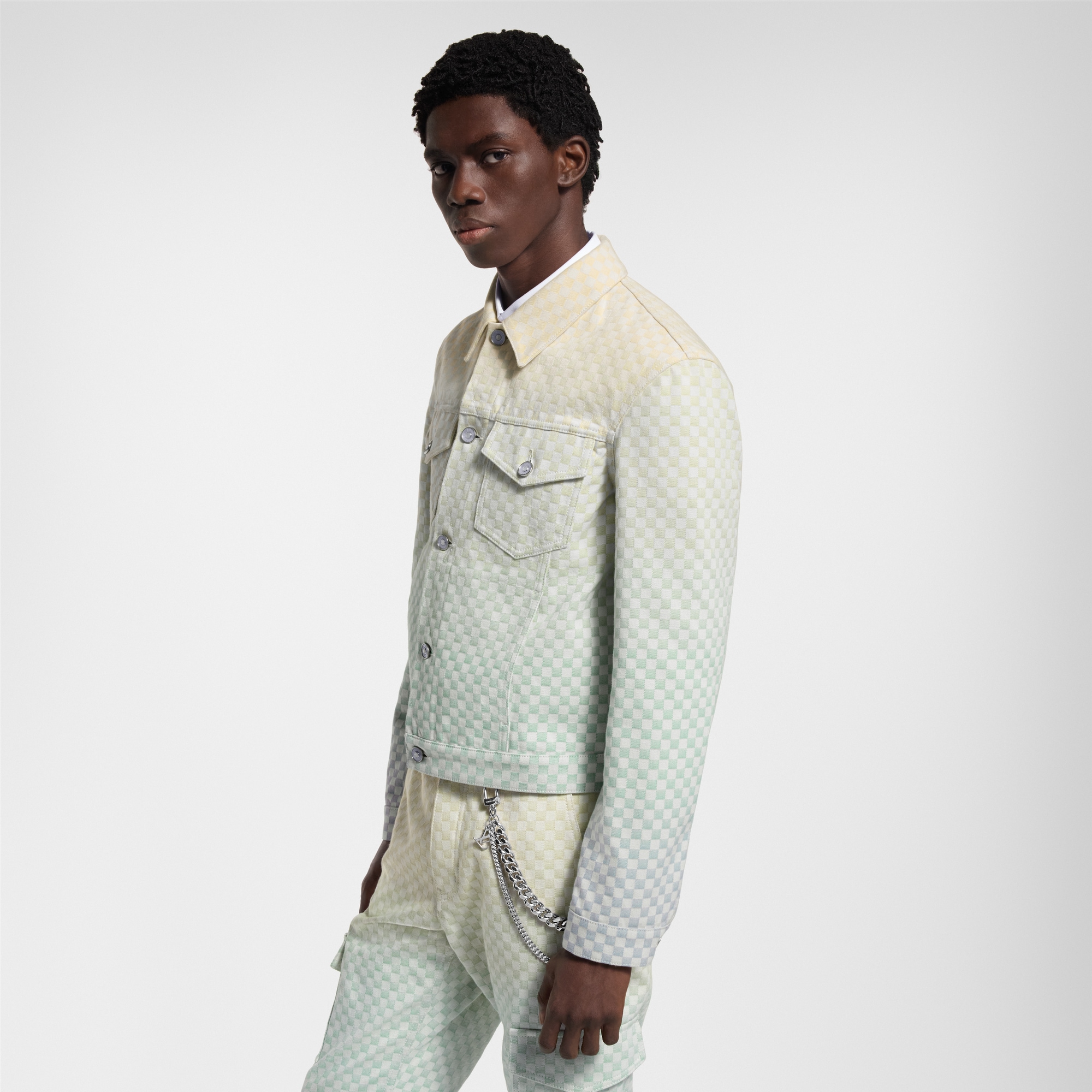 louis-vuitton-damier-gradient- 