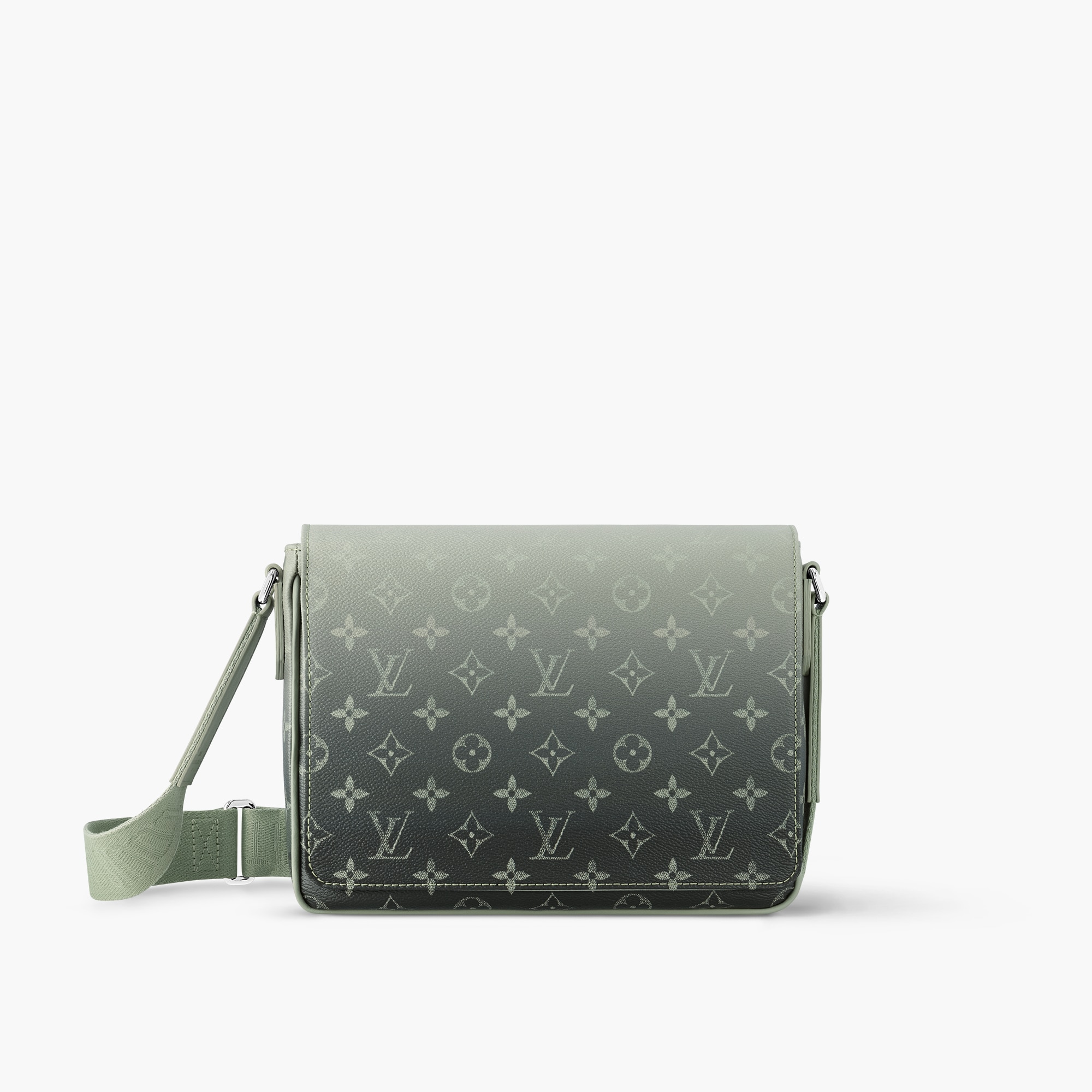 louis-vuitton-district-pm--  