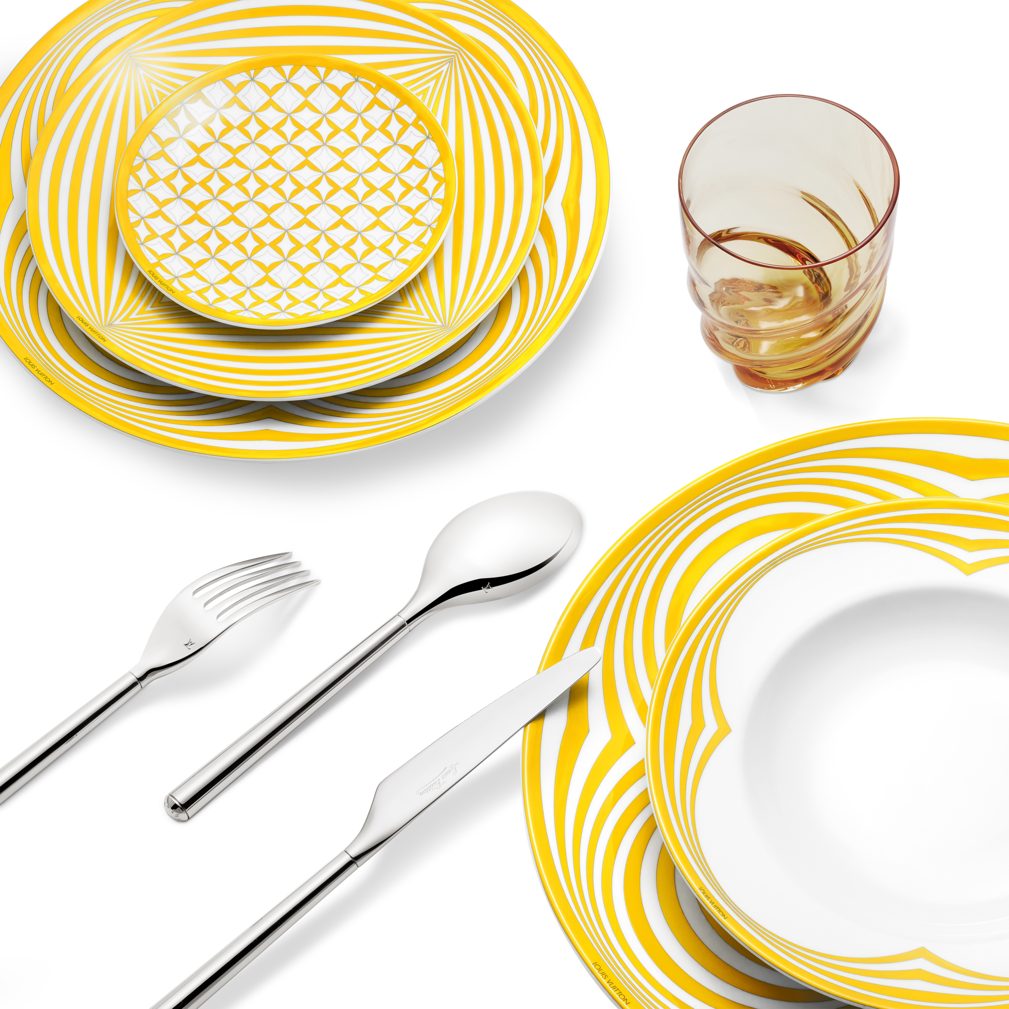 Dolce Vita Set Of 2 Dessert Plates  トランク、トラベル & ホーム ホーム & テーブルウェア (製品ズーム)