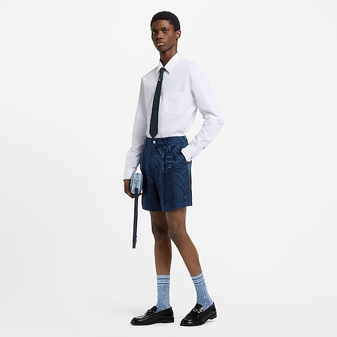 エンボスド シグネチャー ロングスリーブコットンシャツ メンズ ウェア(洋服) (製品ズーム)