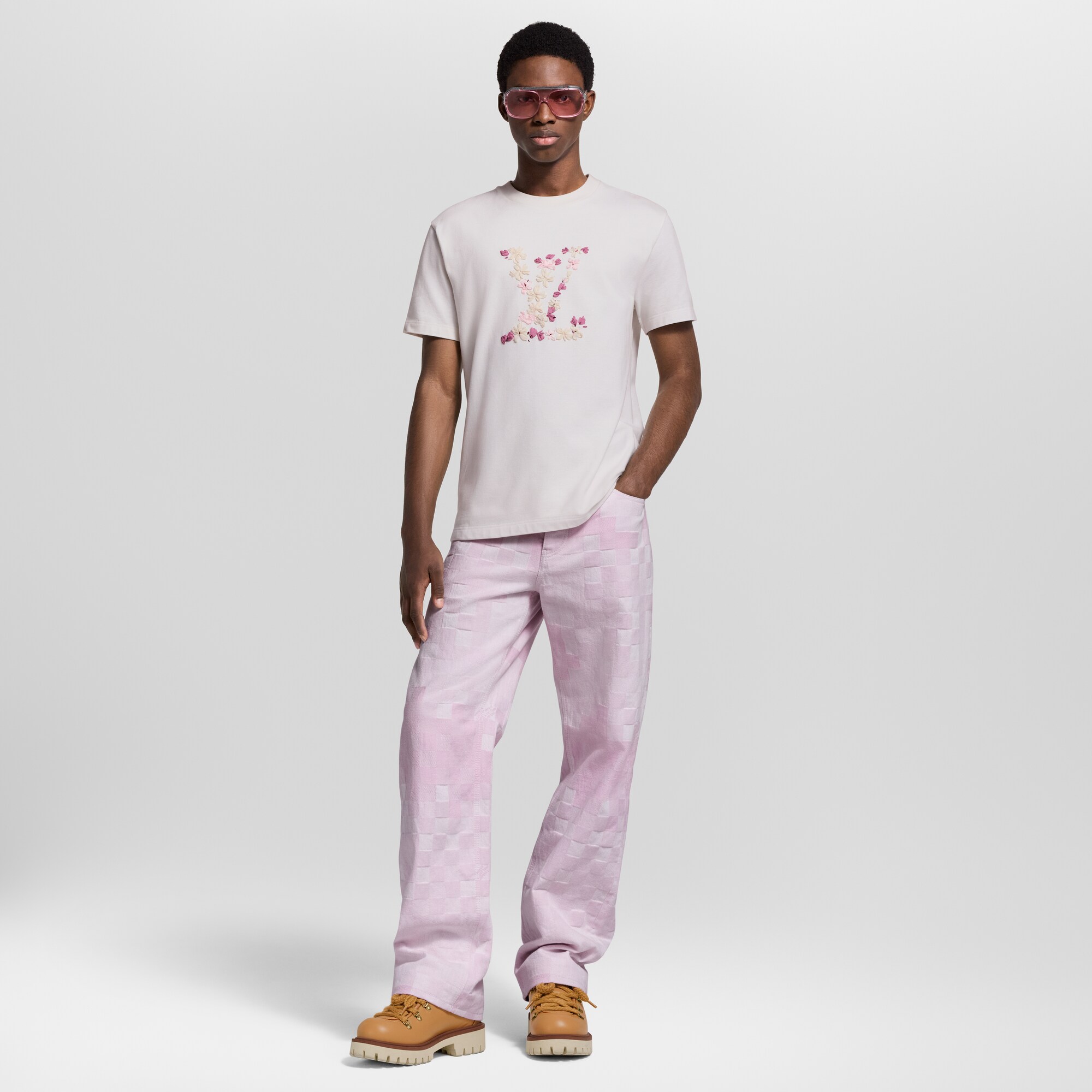 エンブロイダリーTシャツ ｜ルイ・ヴィトン 公式サイト - 1AIMKF