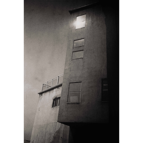 ファッション・アイ ベルリン トランク、トラベル & ホーム 書籍 & ステーショナリー (製品ズーム)