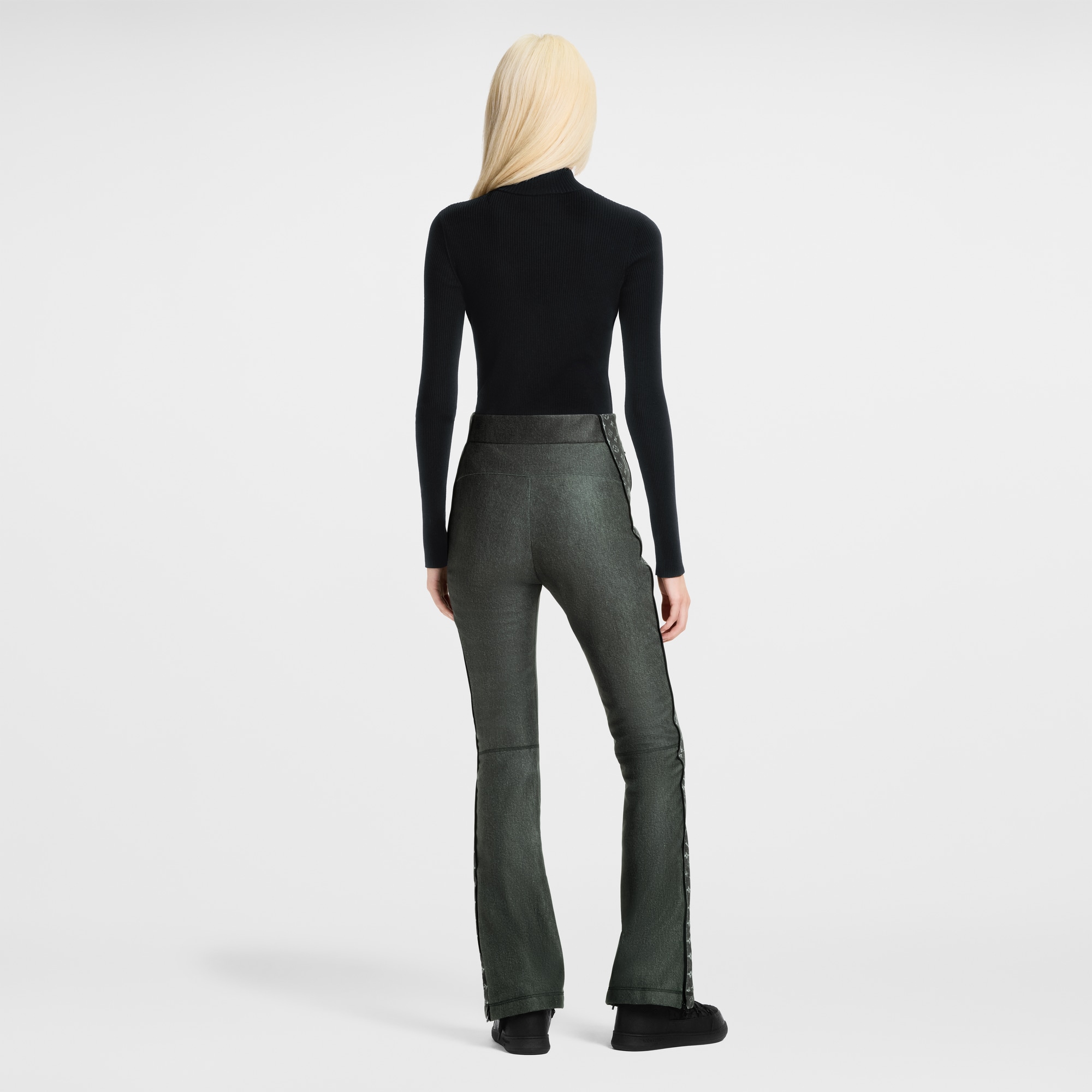 ロングスリーブ リブニットトップ  ウィメンズ ウェア(洋服) (製品ズーム)