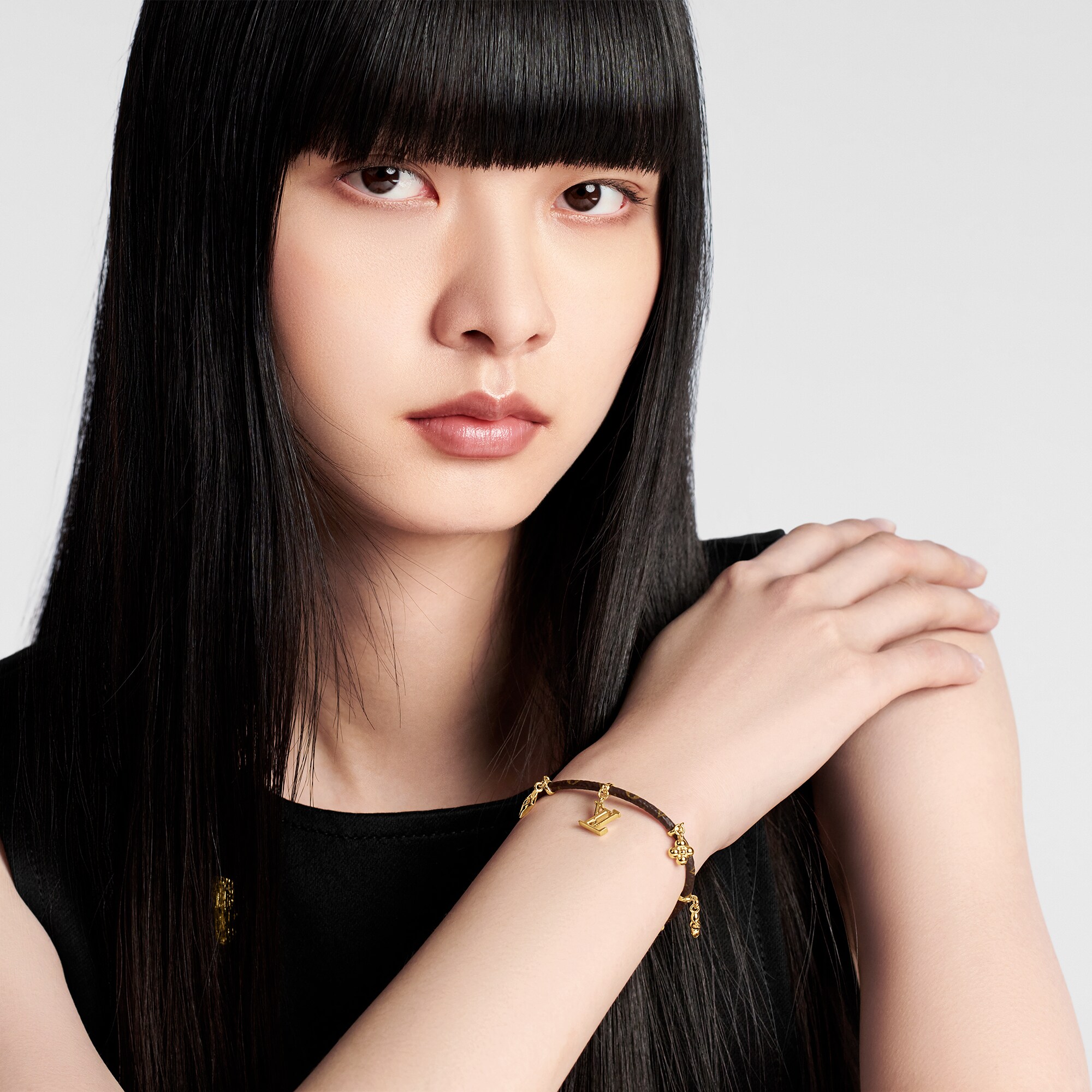 ブレスレット・ブルーミング モノグラム｜ルイ・ヴィトン 公式サイト  