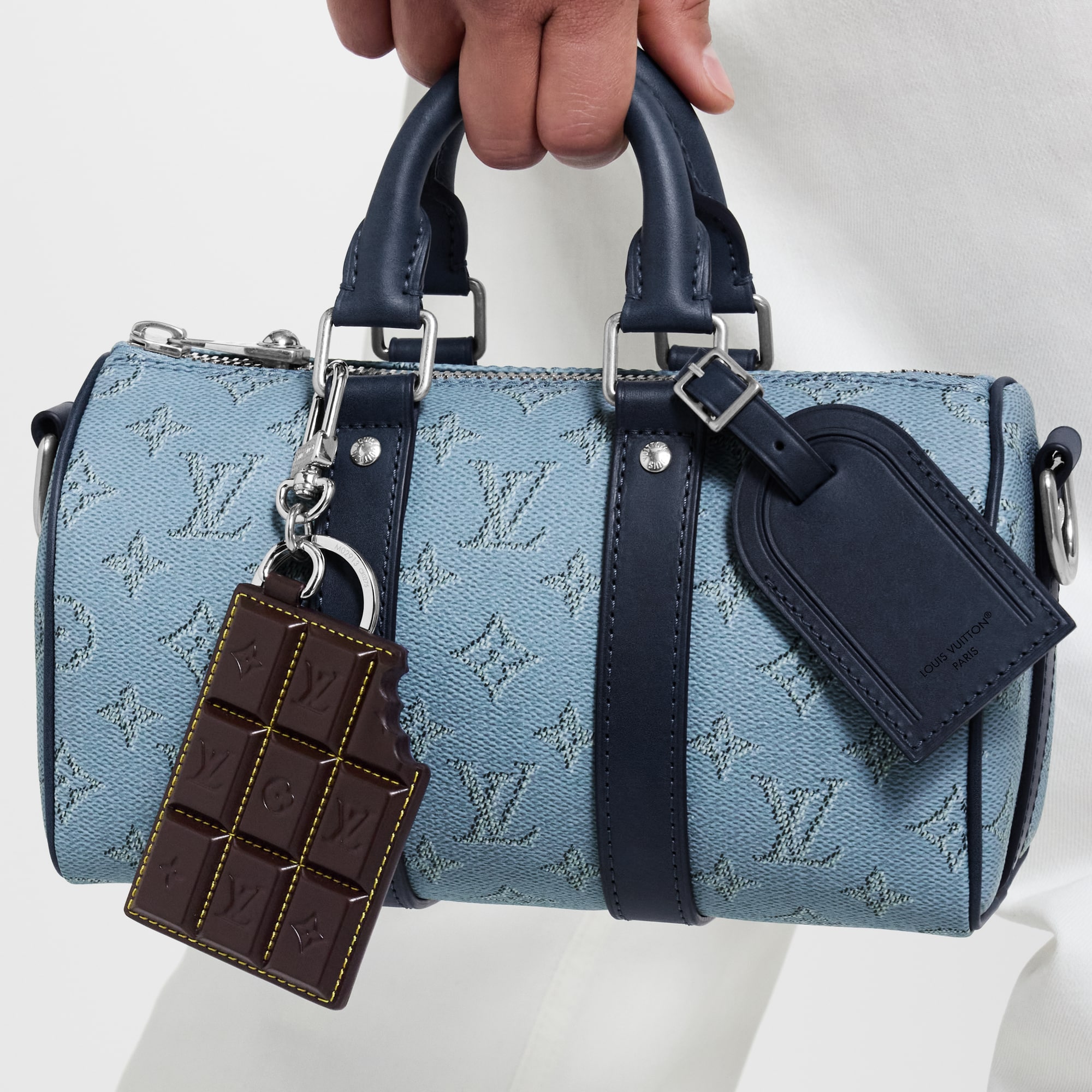 バッグチャーム･LV チョコレートバー S00 メンズ アクセサリー (製品ズーム)