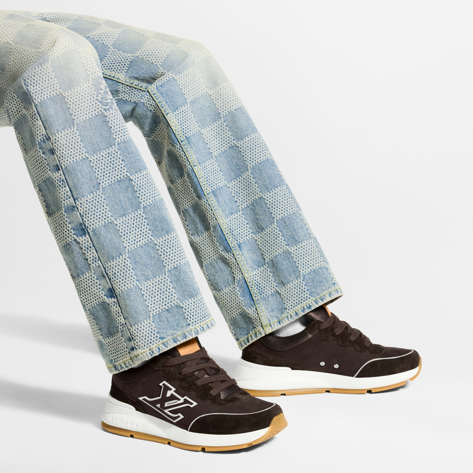 LV クラシック スニーカー ｜ルイ・ヴィトン 公式サイト - 1A002S