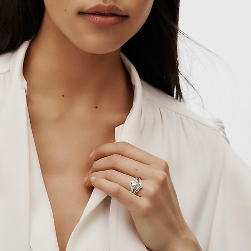 LV ダイヤモンド ソリテール スター (プラチナ×LV モノグラムスターカットダイヤモンド×ダイヤモンド) ジュエリー ジュエリー コレクション (製品ズーム)