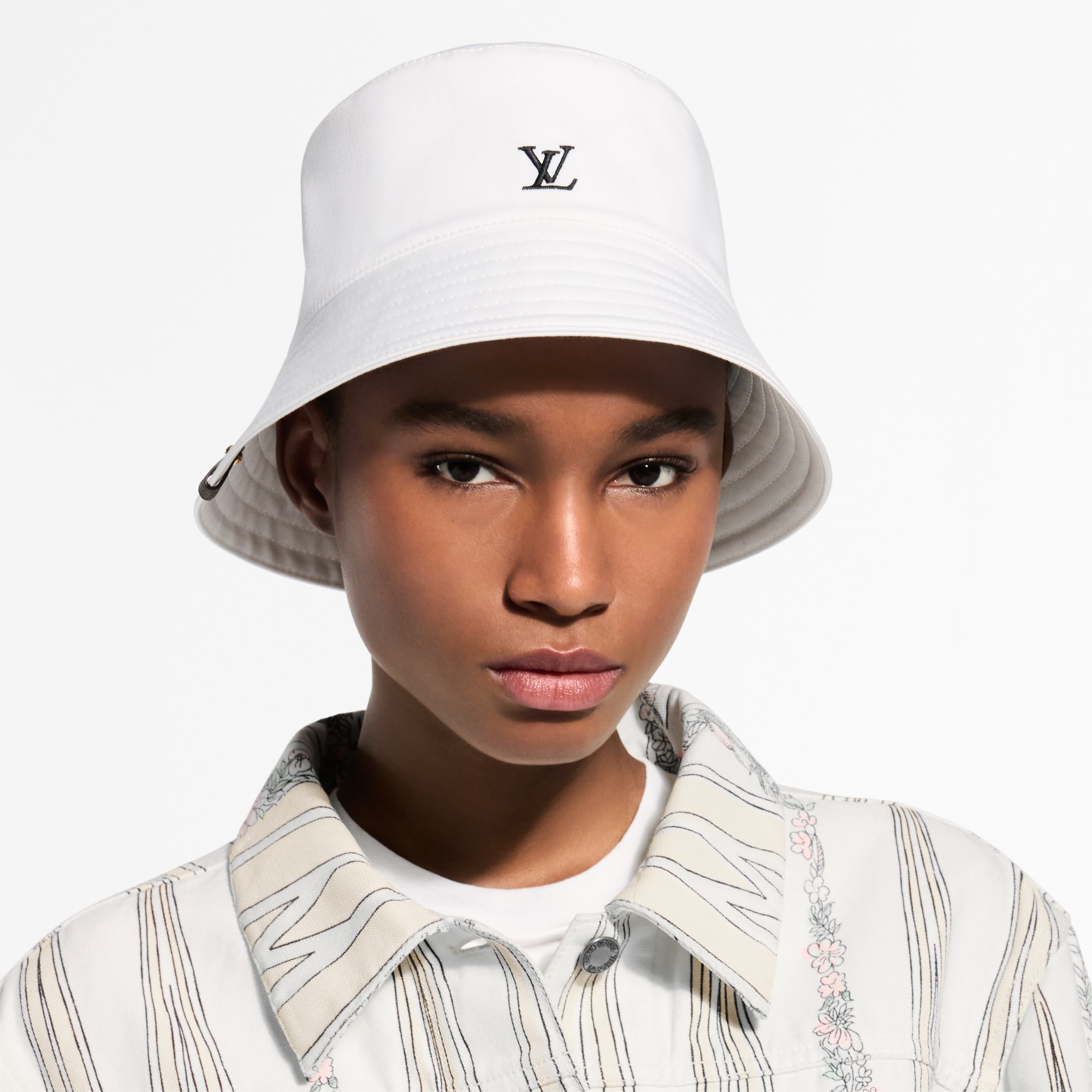 バケットハット・LV リーグ S00｜ルイ・ヴィトン 公式サイト - M5517M