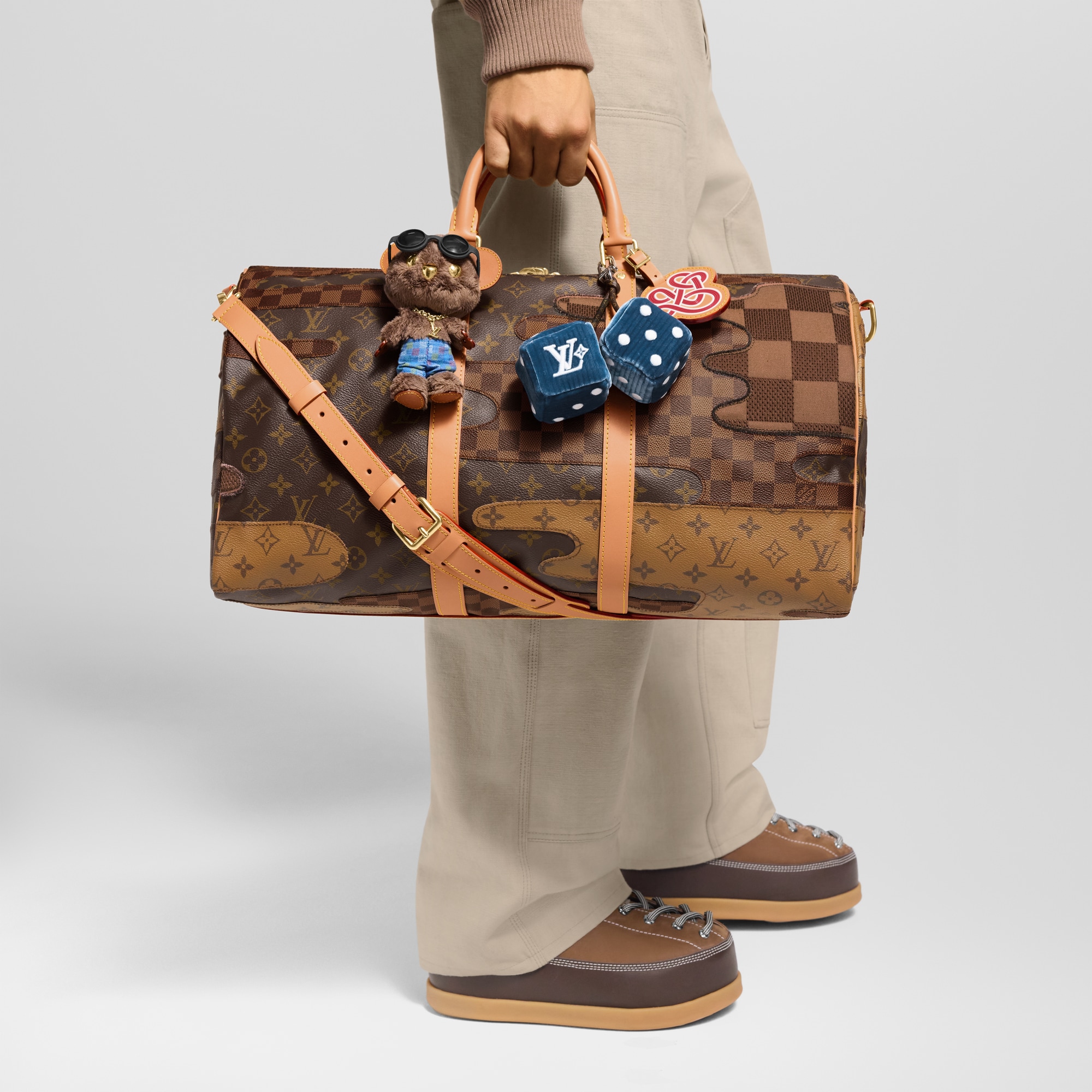 バッグチャーム･LV ルイ ベア S00 メンズ アクセサリー (製品ズーム)