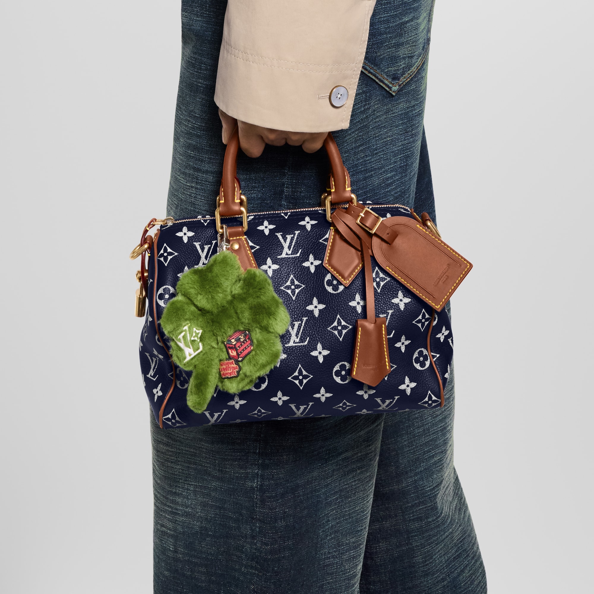 バッグチャーム･LV ラッキー トレフォイル S00 メンズ アクセサリー (製品ズーム)