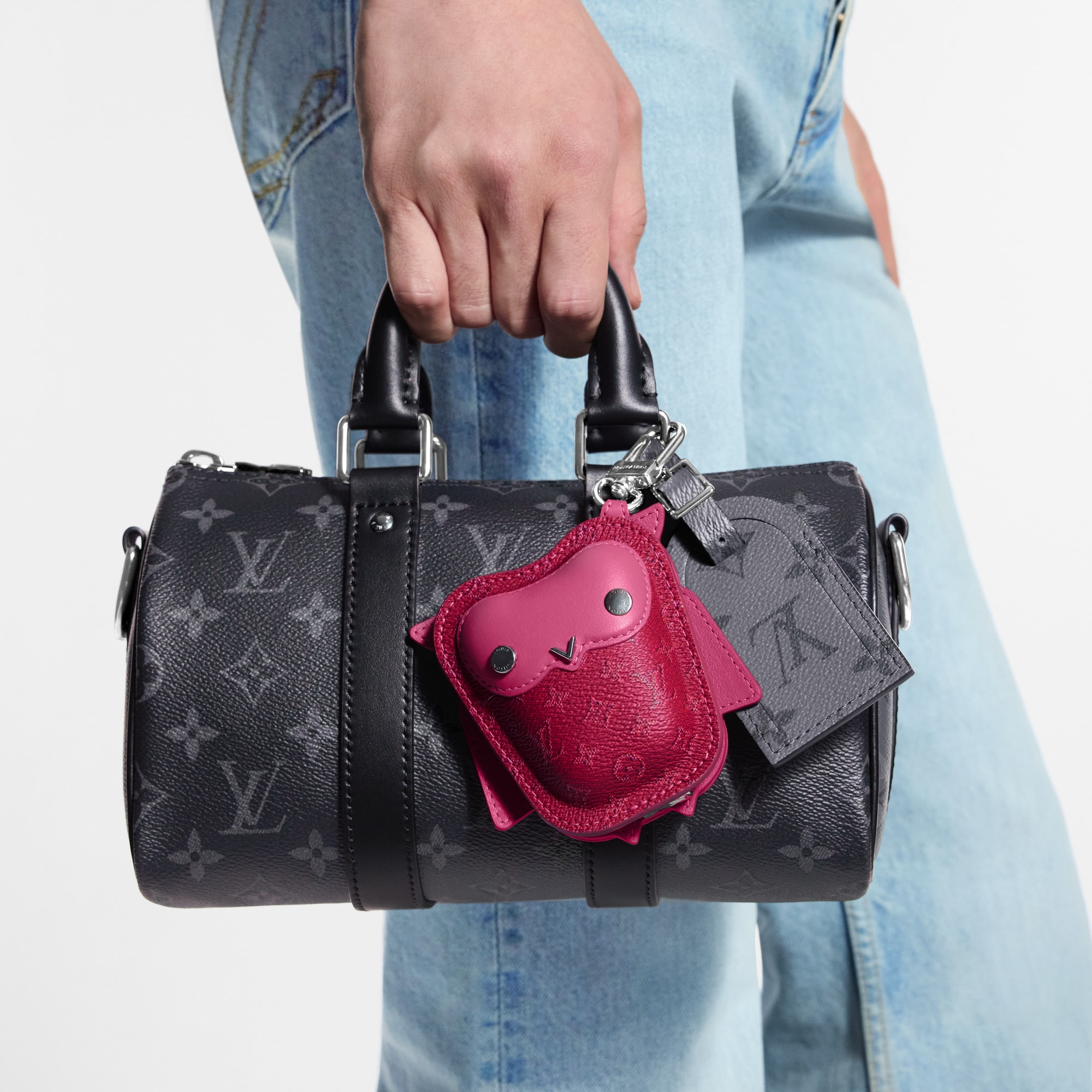 バッグチャーム･LV オウル S00 メンズ アクセサリー (製品ズーム)