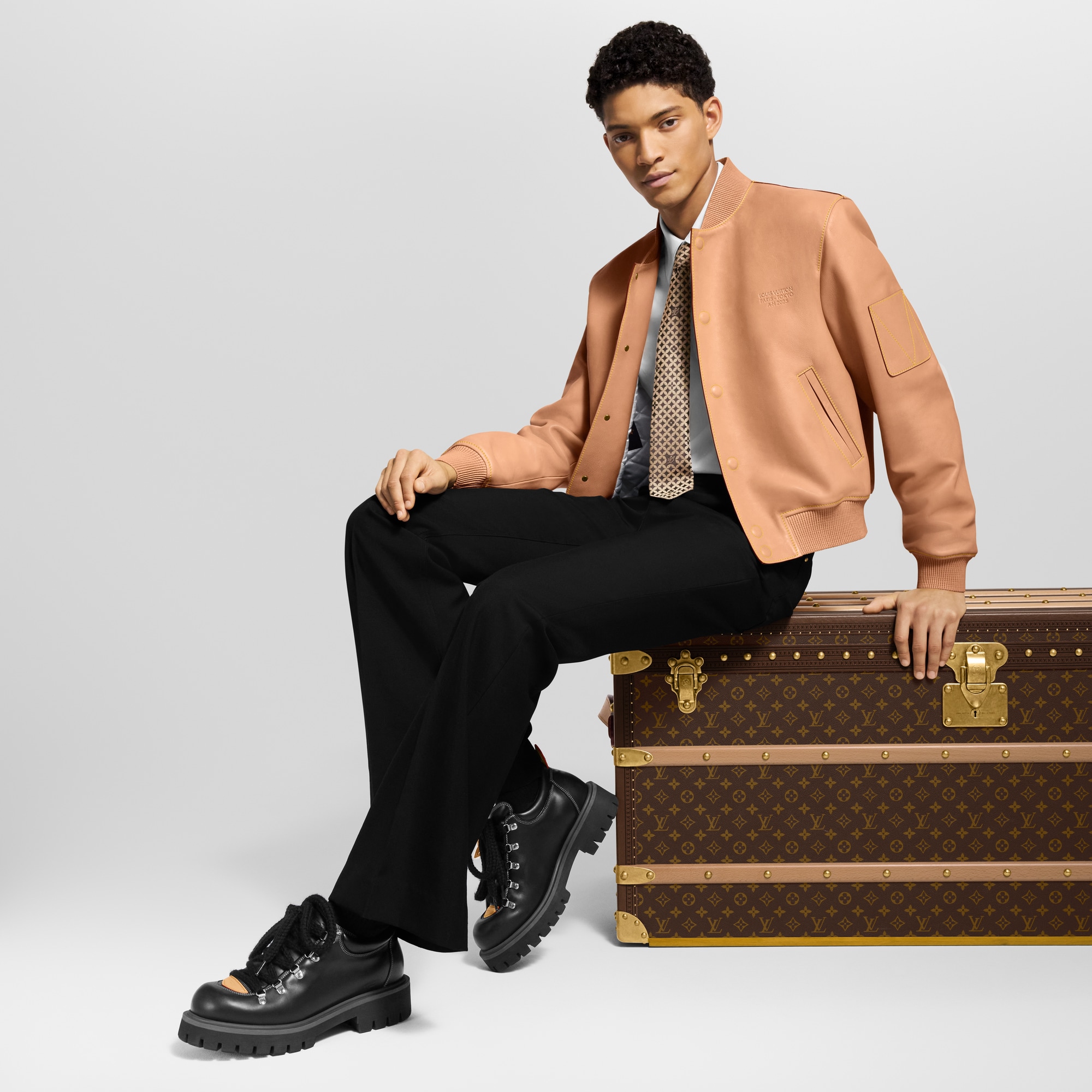 LV リミックス ダービー  新着 メンズ 新着 (製品ズーム)