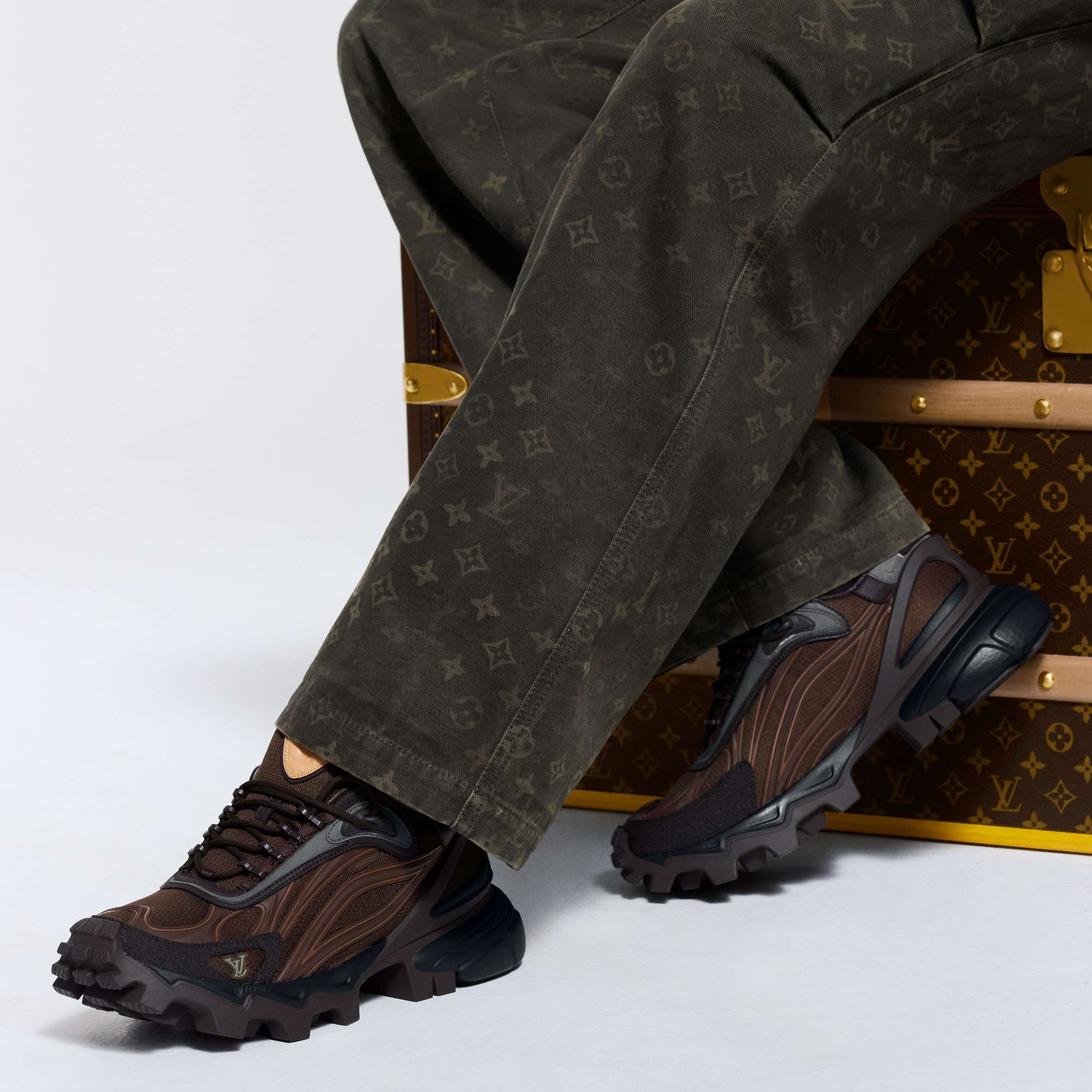 LV サミット スニーカー ｜ルイ・ヴィトン 公式サイト - 1AJAGL
