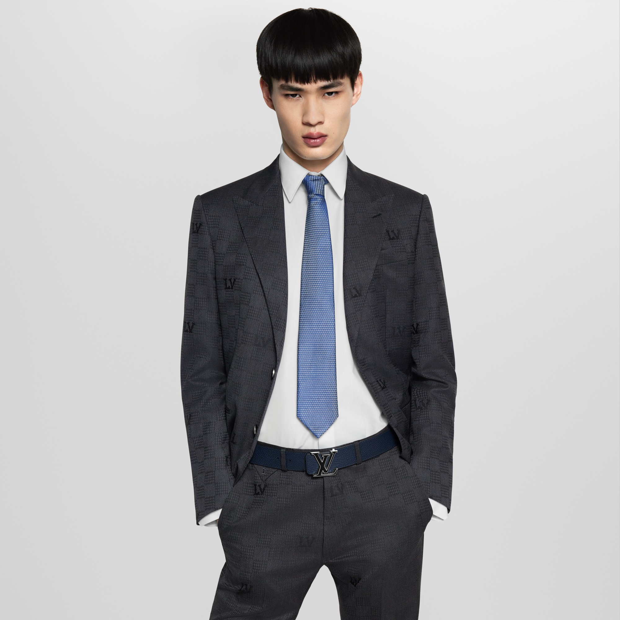 ベルト･LV ティルト リバース トリヨン 40MM  トリヨン メンズ アクセサリー (製品ズーム)