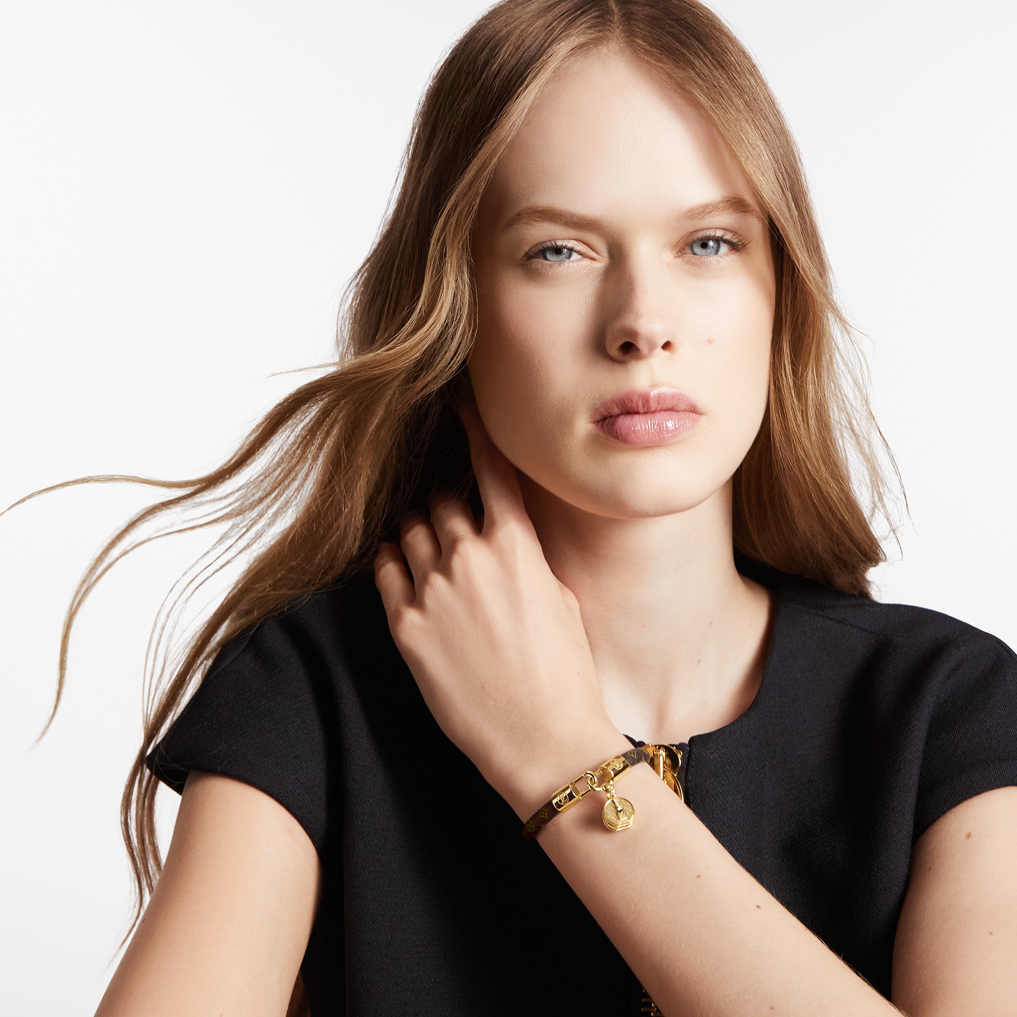 ルイヴィトン LOUIS VUITTON ブレスレットLVトリビュート - アクセサリー
