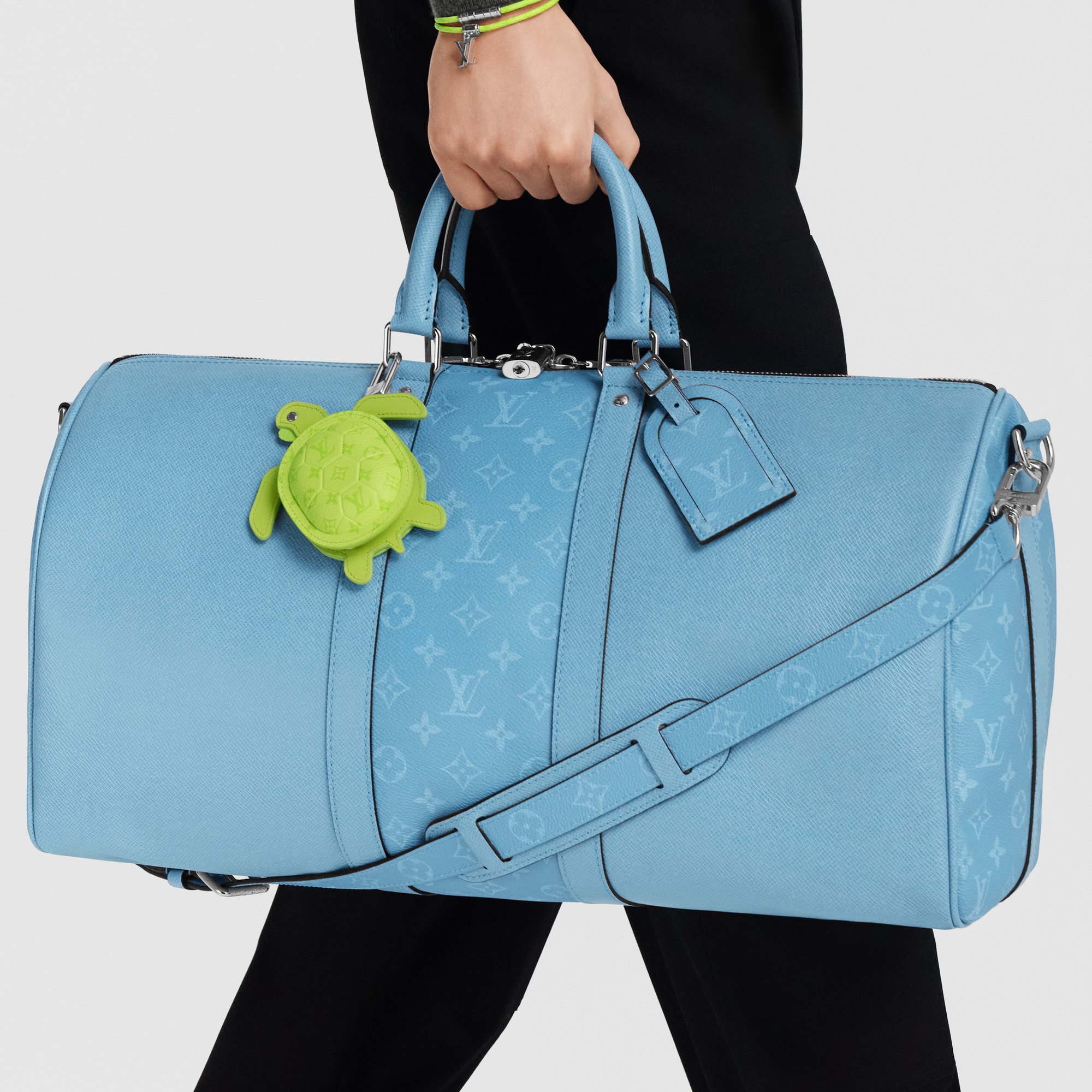 バッグチャーム･LV タートル S00 メンズ アクセサリー (製品ズーム)