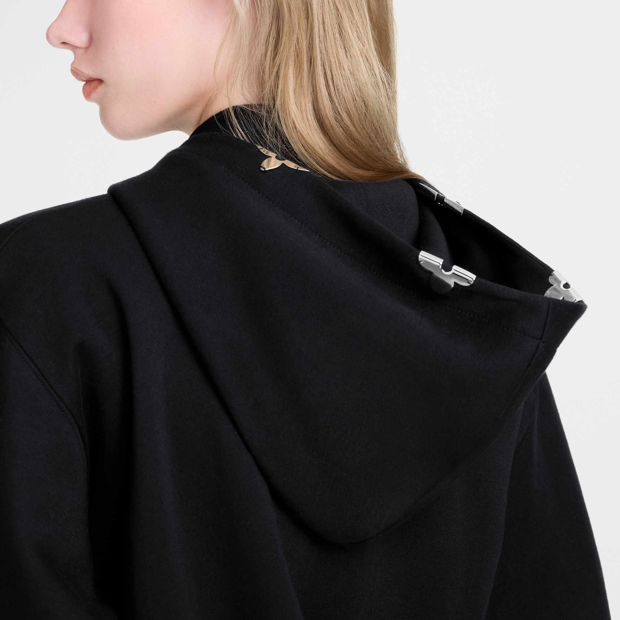 モノグラムアクセント フーディ  ウィメンズ ウェア(洋服) (製品ズーム)