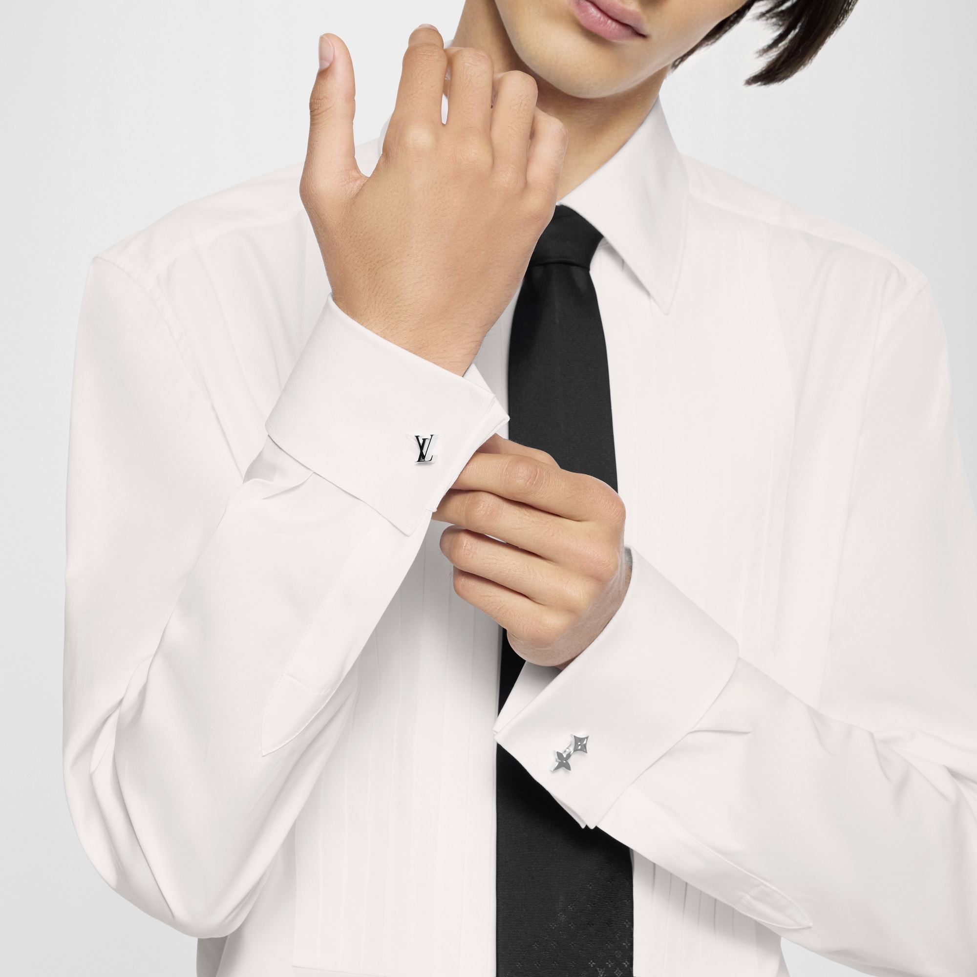 カフリンク･モノグラム ロウ S00 メンズ ファッションジュエリー (製品ズーム)