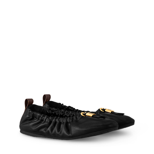 ネックレスプリント シルクシャツ ウィメンズ ウェア(洋服)