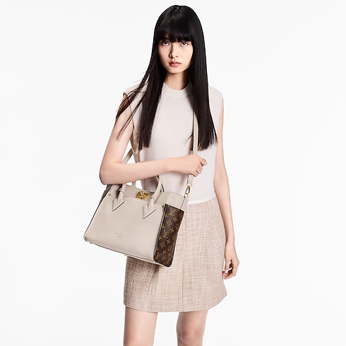 オンマイサイド MM ハイエンド ウィメンズ バッグ (製品ズーム)