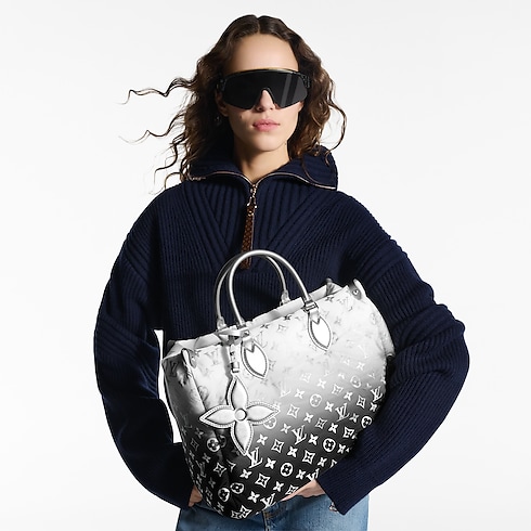 オンザゴー MM その他キャンバス バッグ・財布・小物 ウィメンズ・バッグ (製品ズーム)