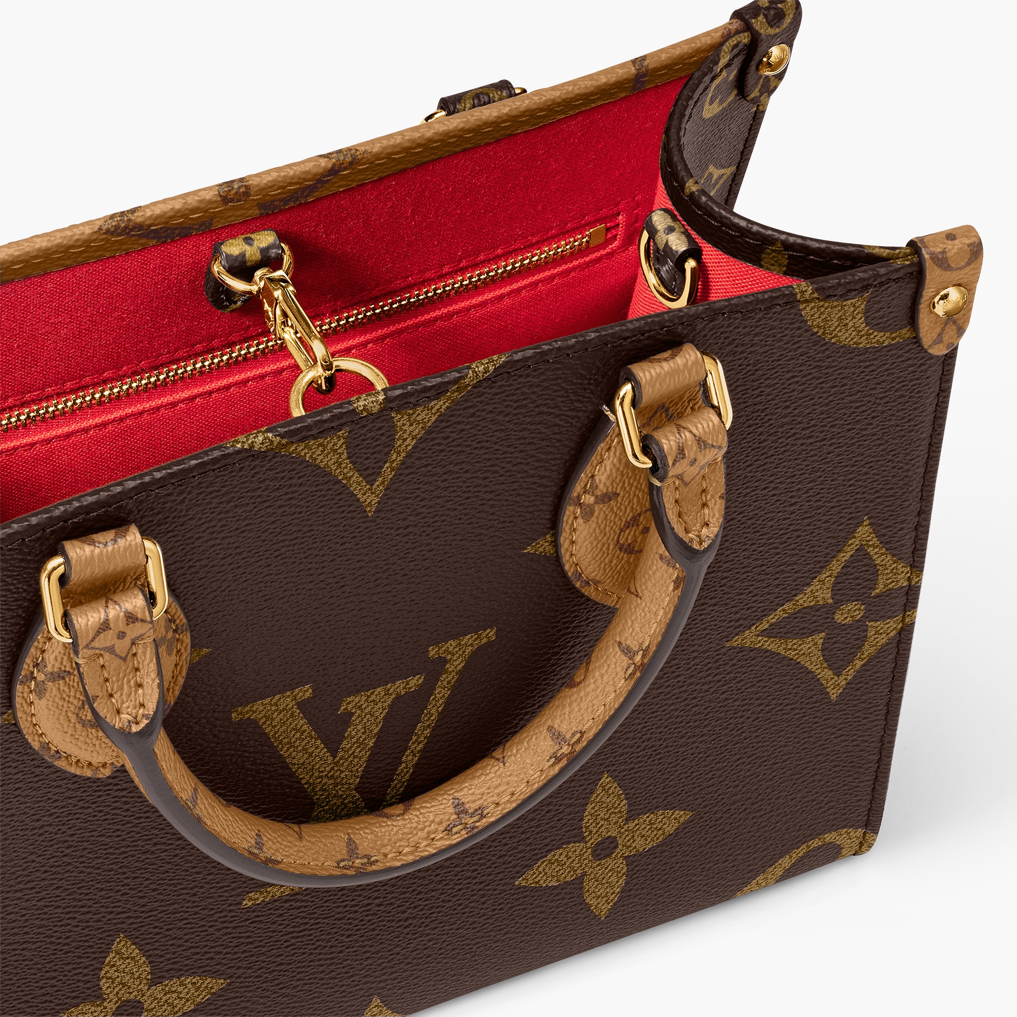 louis-vuitton-onthego-pm--  