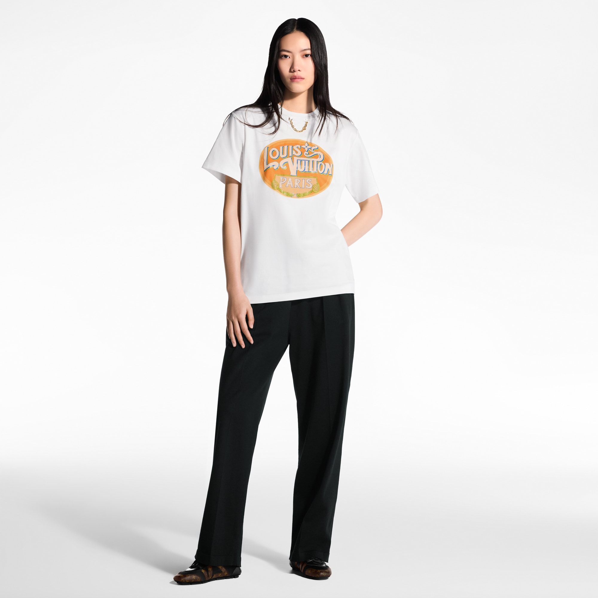 パリ トラベルスタンプTシャツ  ウィメンズ ウェア(洋服) (製品ズーム)