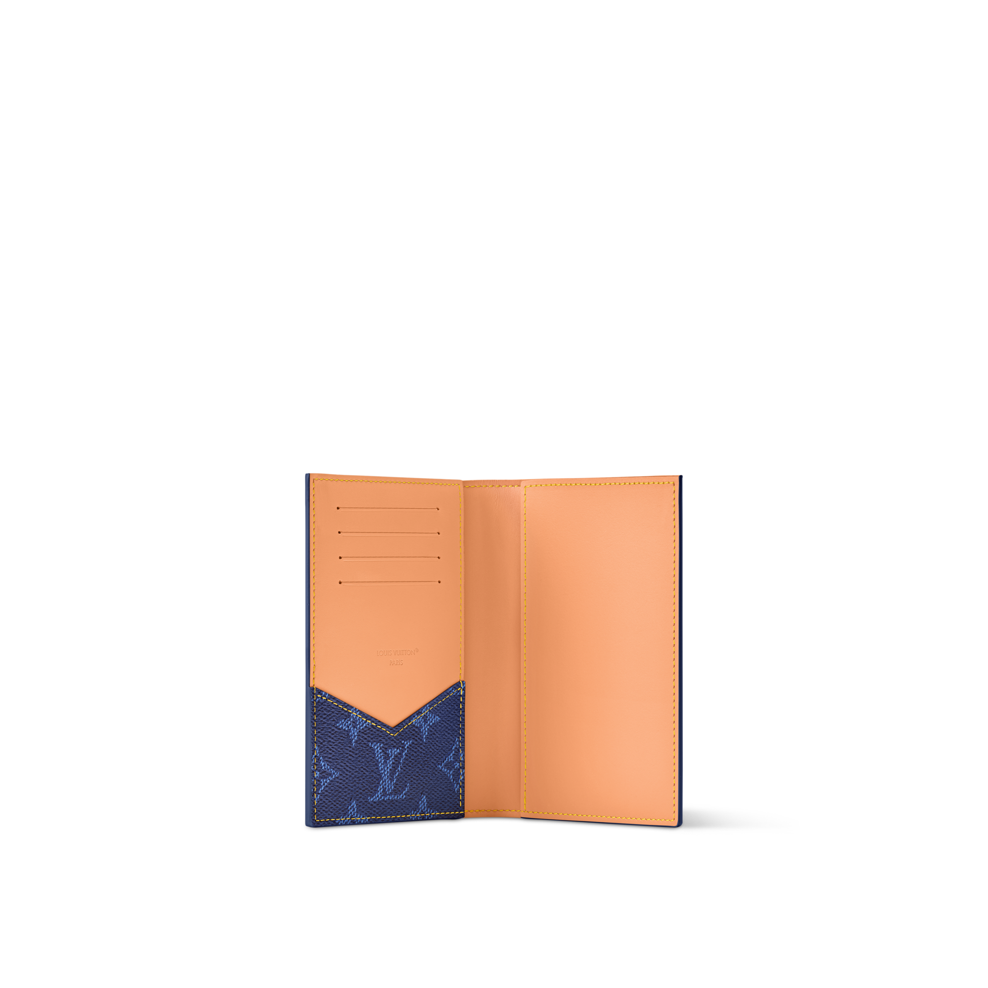 パスポートカバー クーヴェルテュール･パスポール Monogram Other メンズ トラベル (製品ズーム)