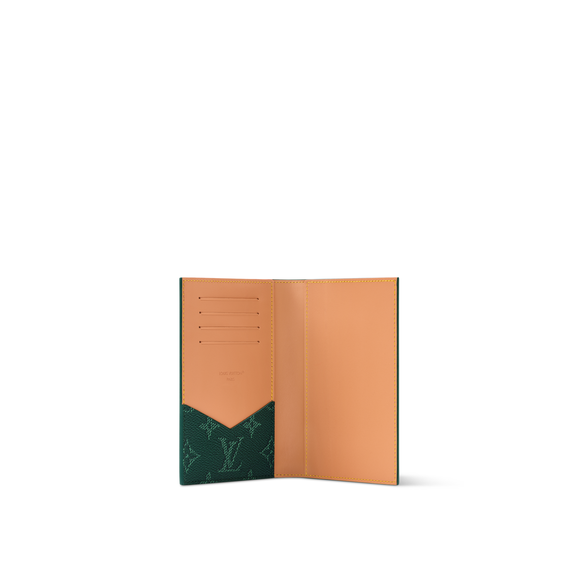 パスポートカバー クーヴェルテュール･パスポール Monogram Other メンズ トラベル (製品ズーム)