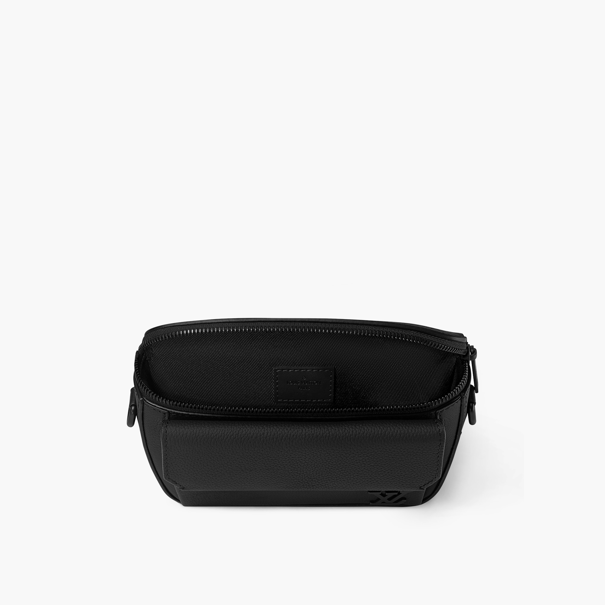 louis-vuitton-pilot-wearable- 