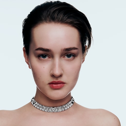 ネックレス ピュア V (ホワイトゴールド×ダイヤモンド) ジュエリー ジュエリー カテゴリー (製品ズーム)