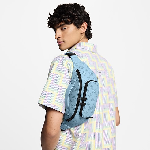 ラッシュ・バムバッグ モノグラム・シャドウ バッグ・財布・小物 ウィメンズ・バッグ (製品ズーム)