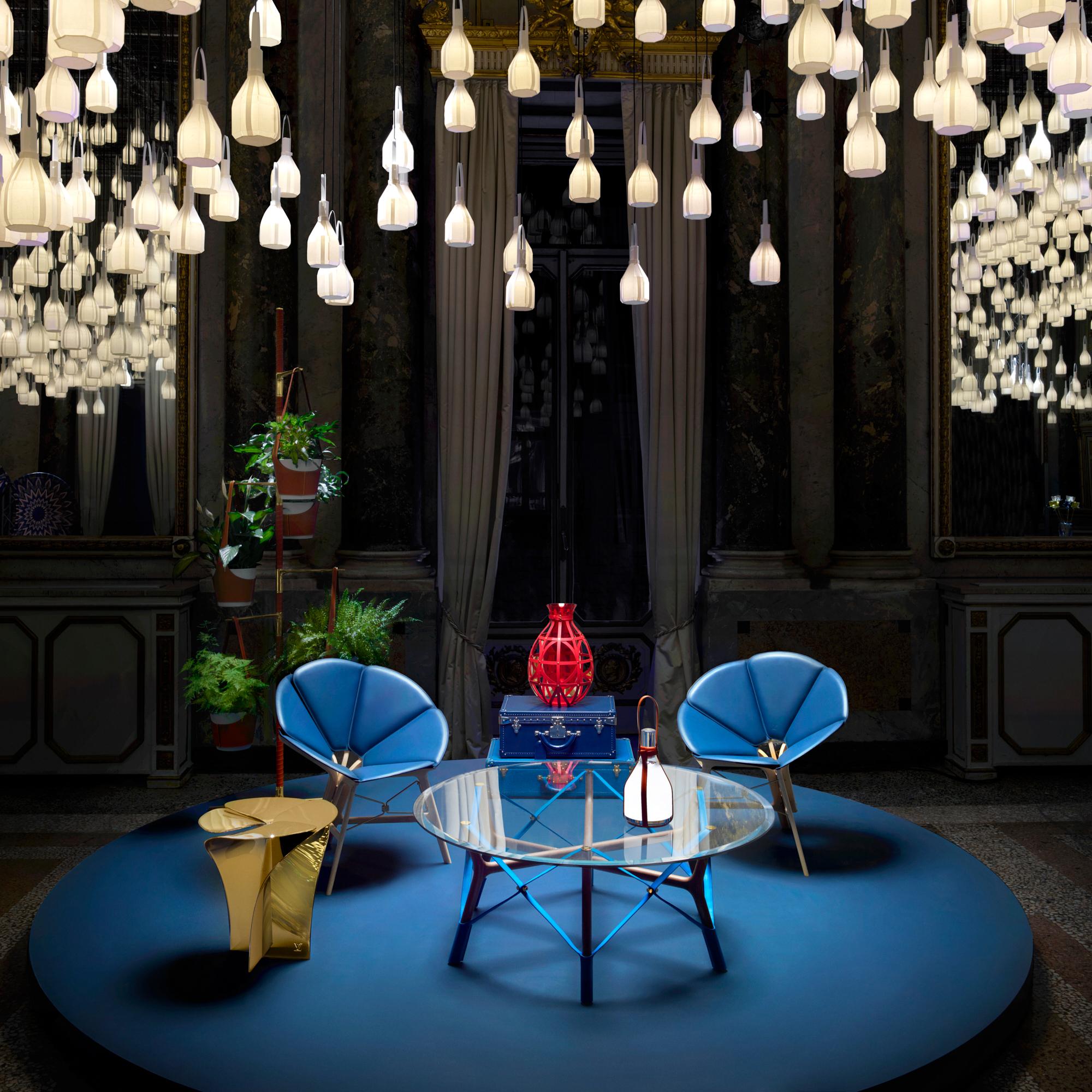 Serpentine PM Coffee Table by Atelier Oï  トランク、トラベル & ホーム ホーム & テーブルウェア (製品ズーム)