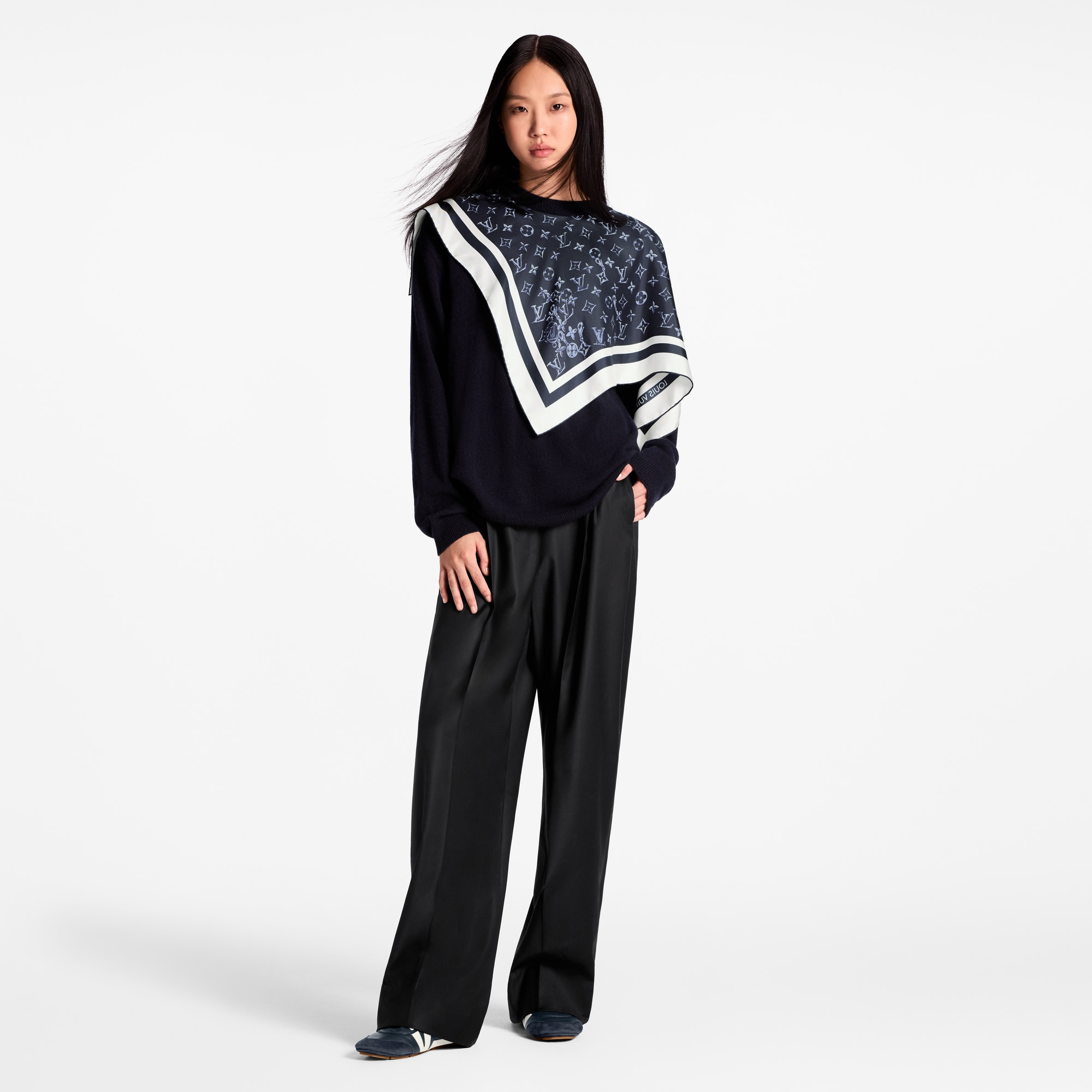 シルクインサート カシミヤプルオーバー  ウィメンズ ウェア(洋服) (製品ズーム)