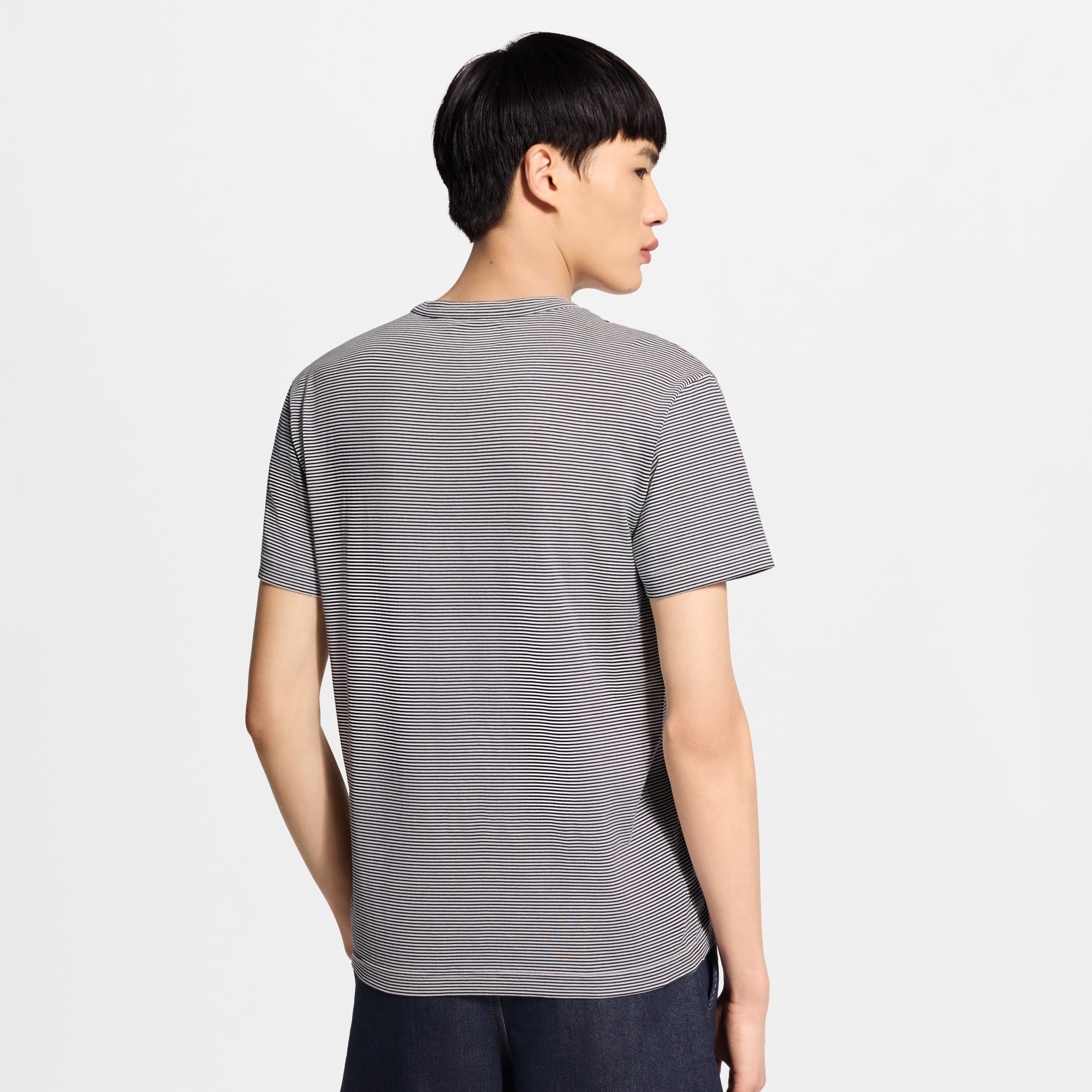 スリムフィット シグネチャーTシャツ ｜ルイ・ヴィトン 公式サイト 