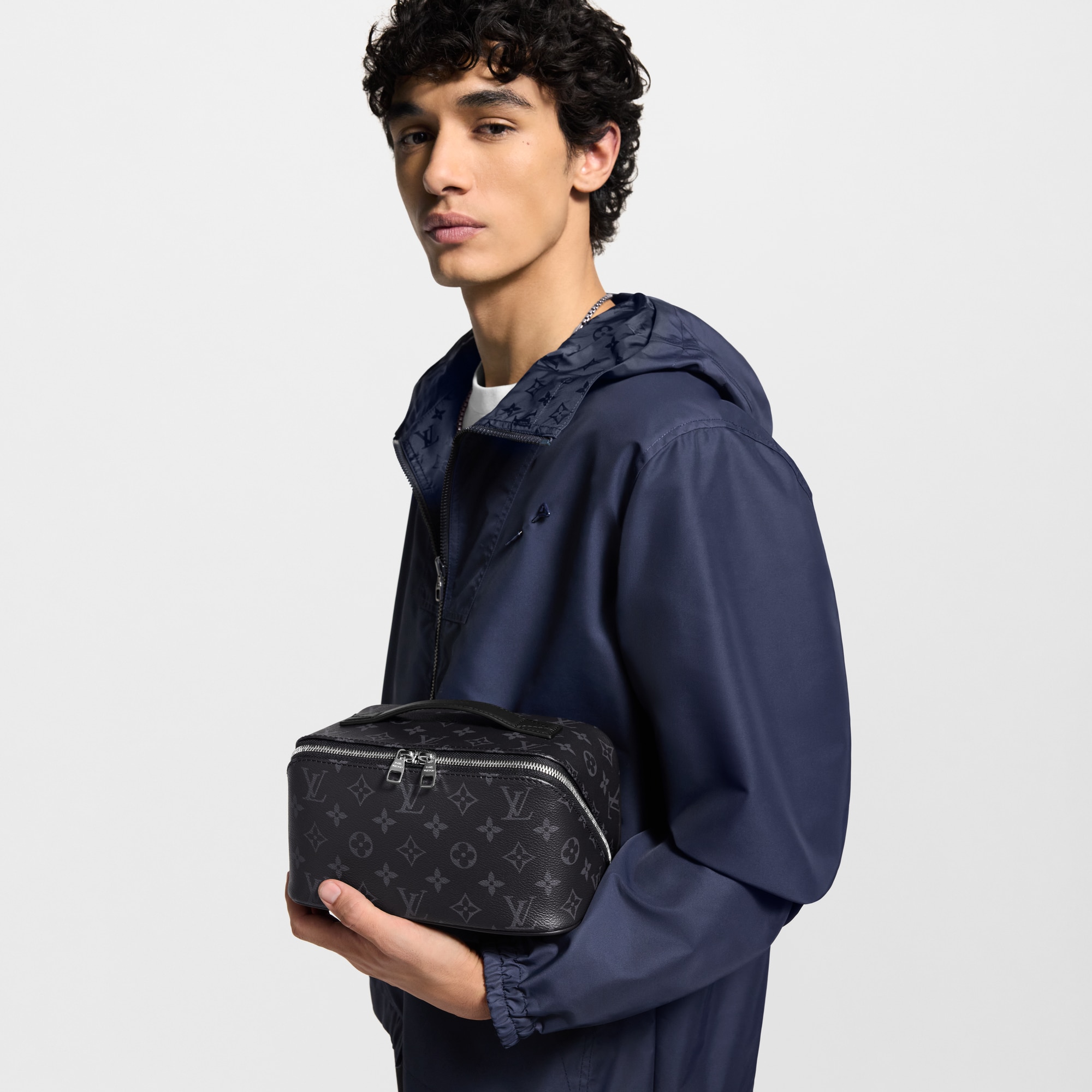 トイレタリー･バッグ モノグラム・エクリプス メンズ トラベル (製品ズーム)